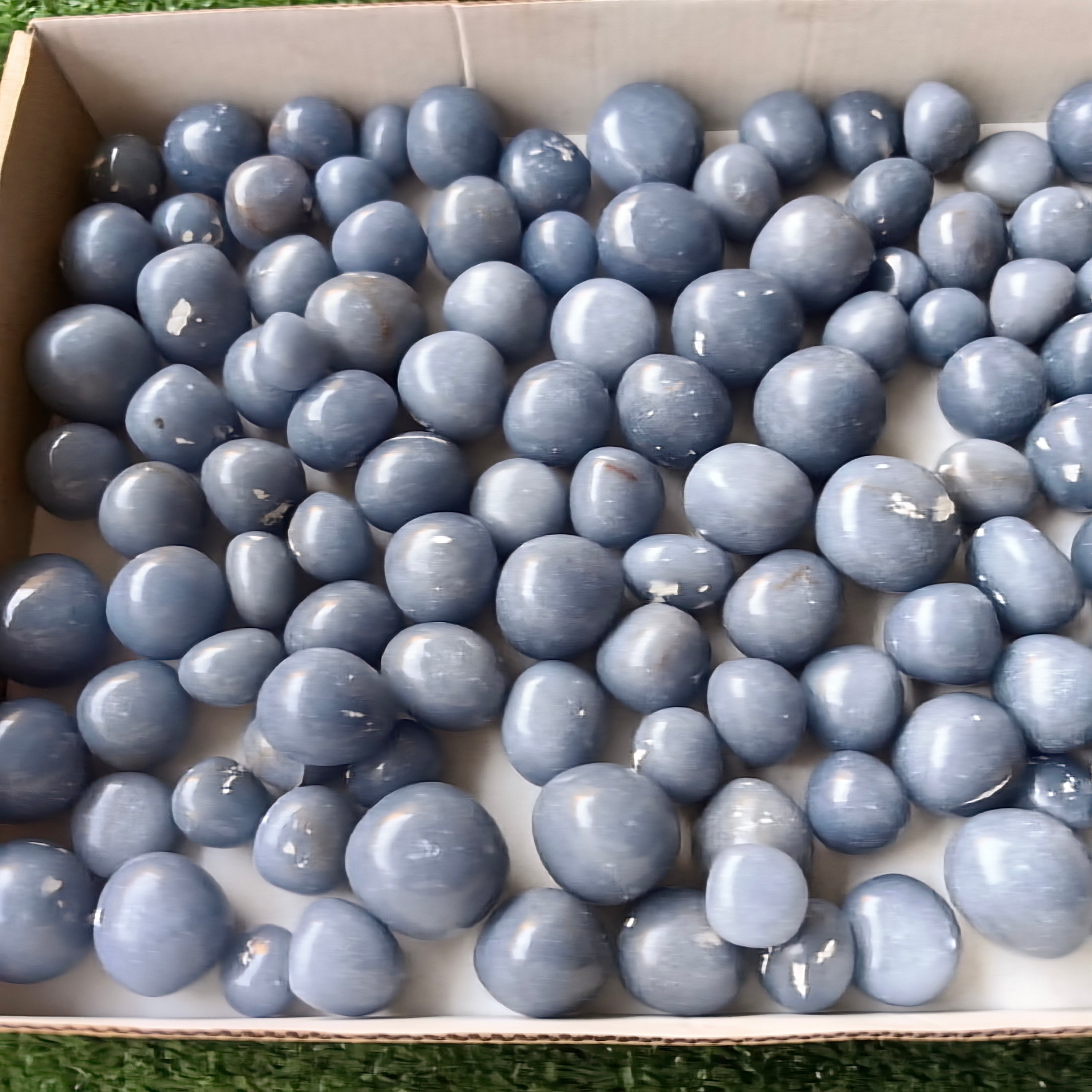 2 kg tumbled blue angelite