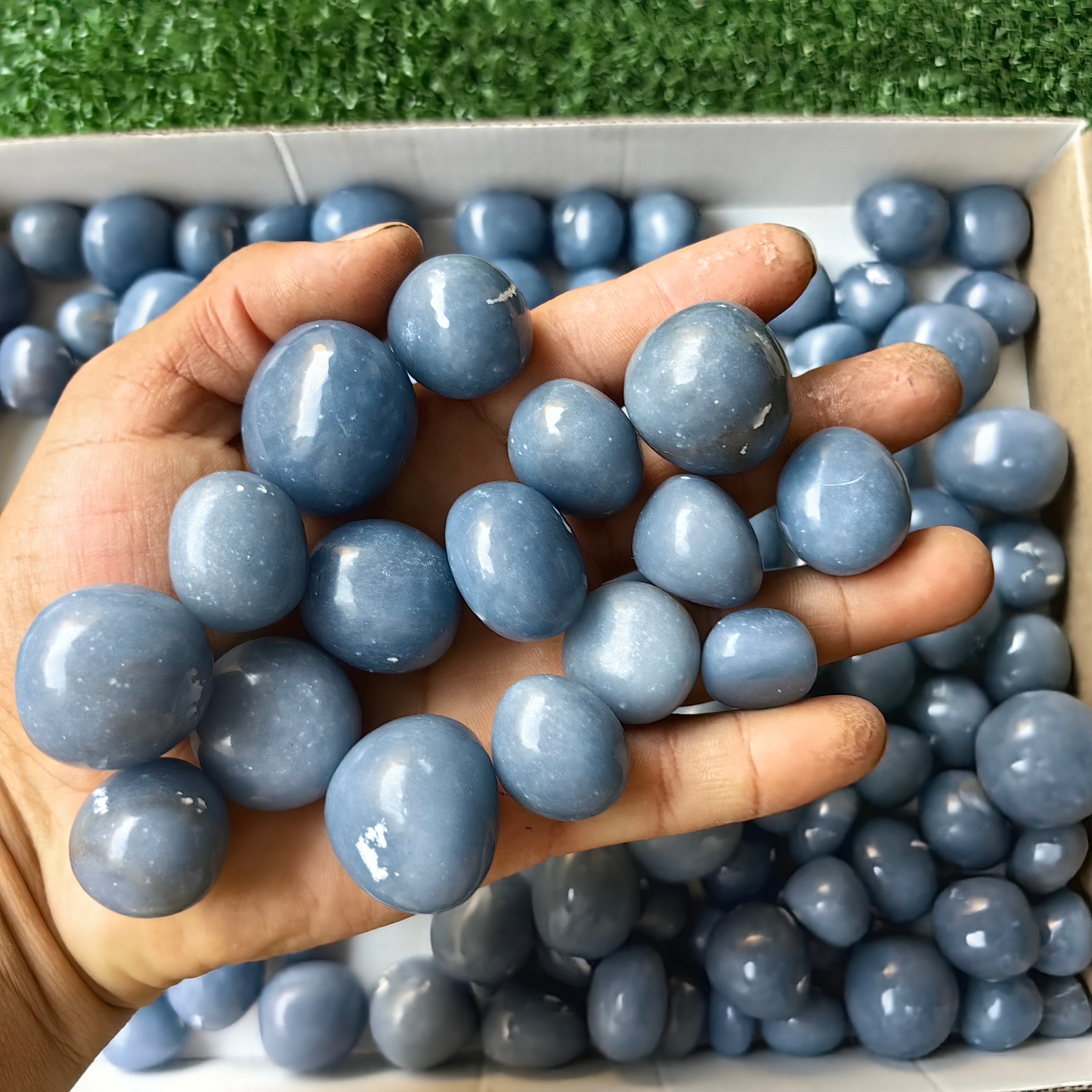 2 kg tumbled blue angelite