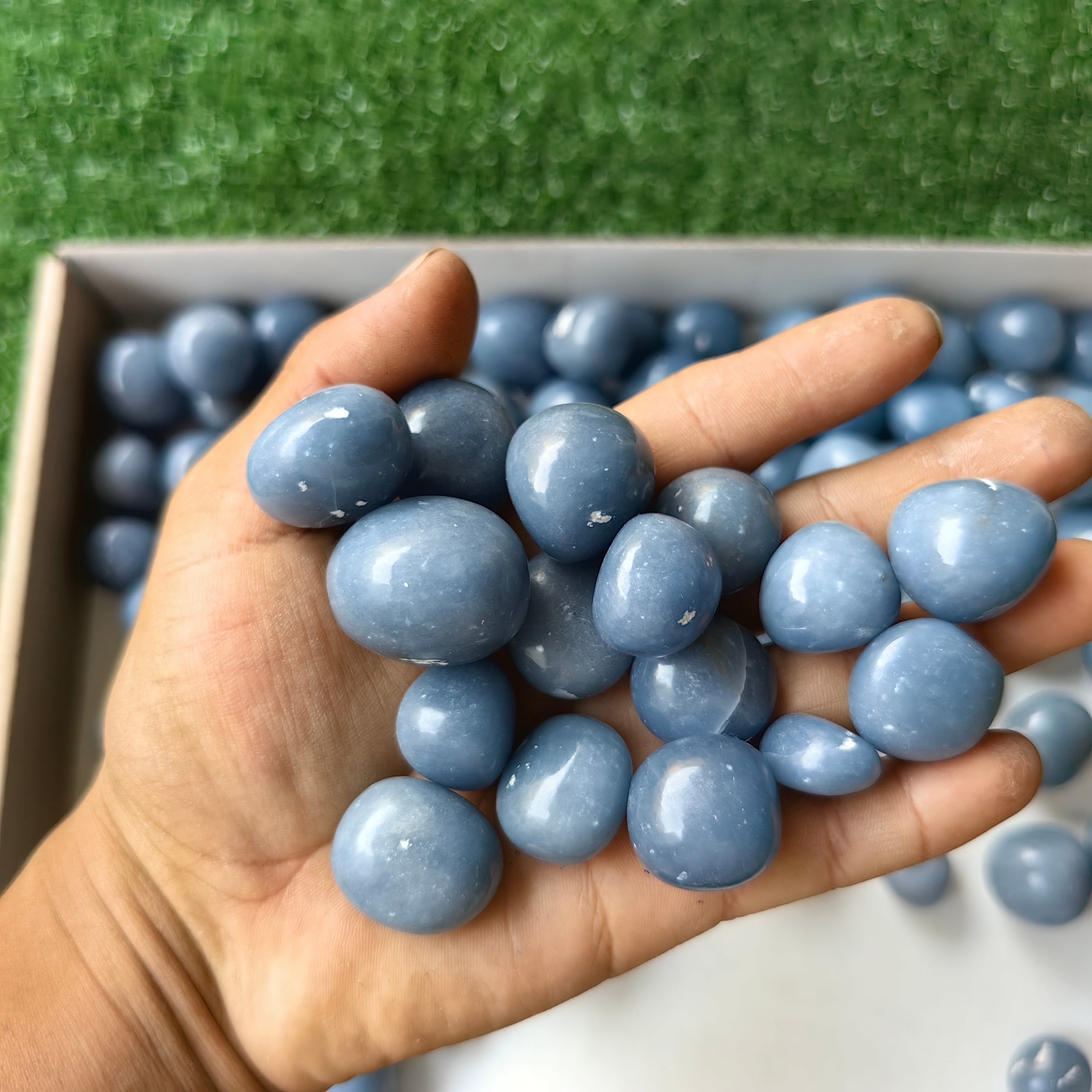 2 kg tumbled blue angelite