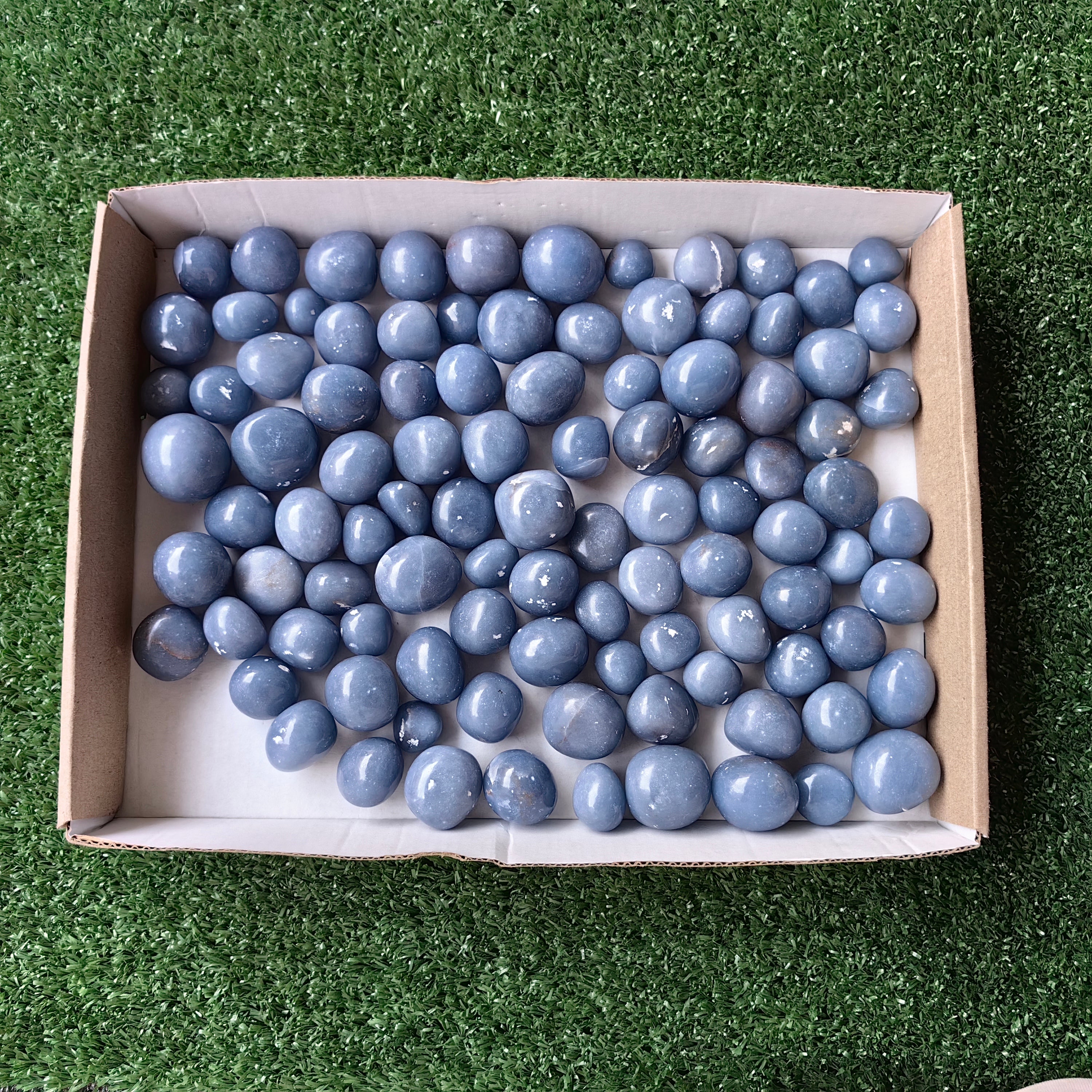 2 kg tumbled blue angelite