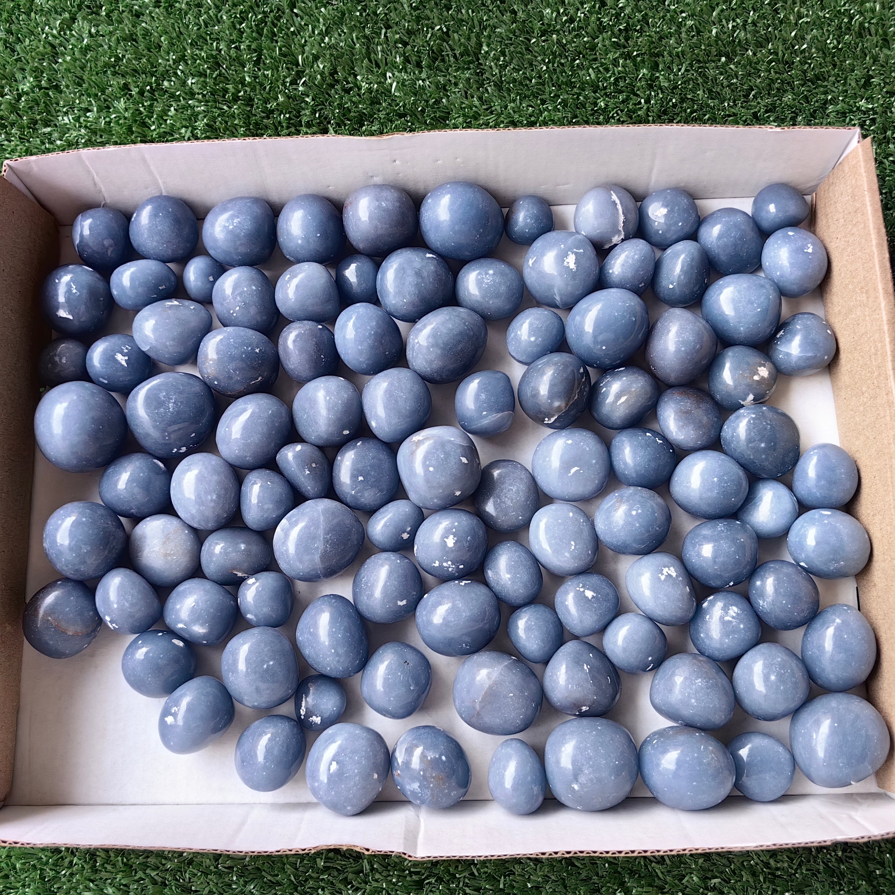 2 kg tumbled blue angelite