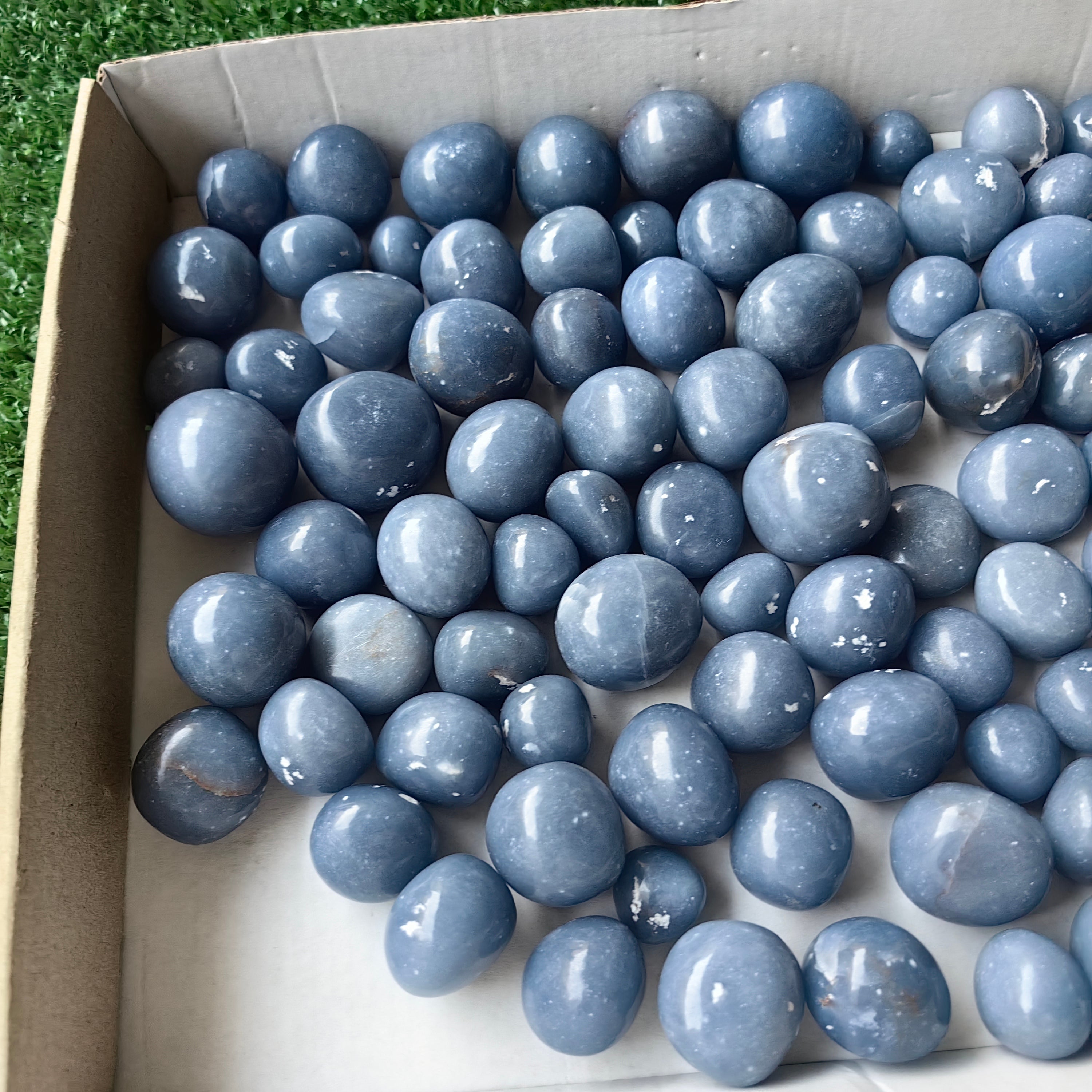 2 kg tumbled blue angelite