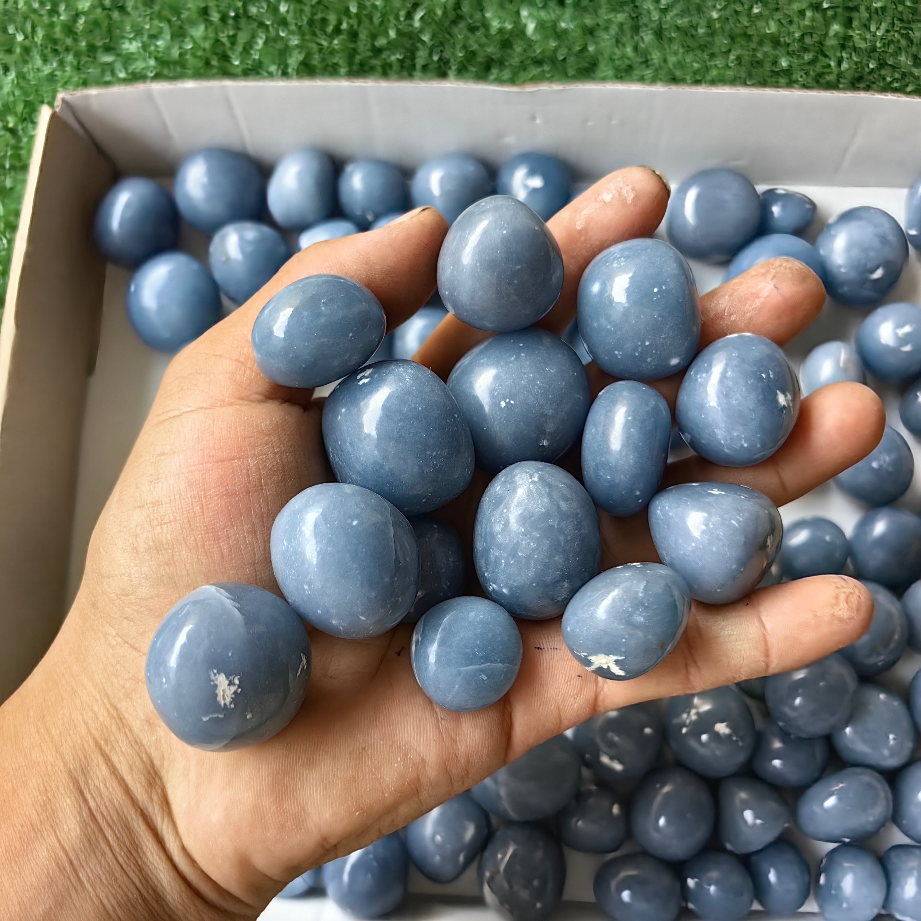 2 kg tumbled blue angelite