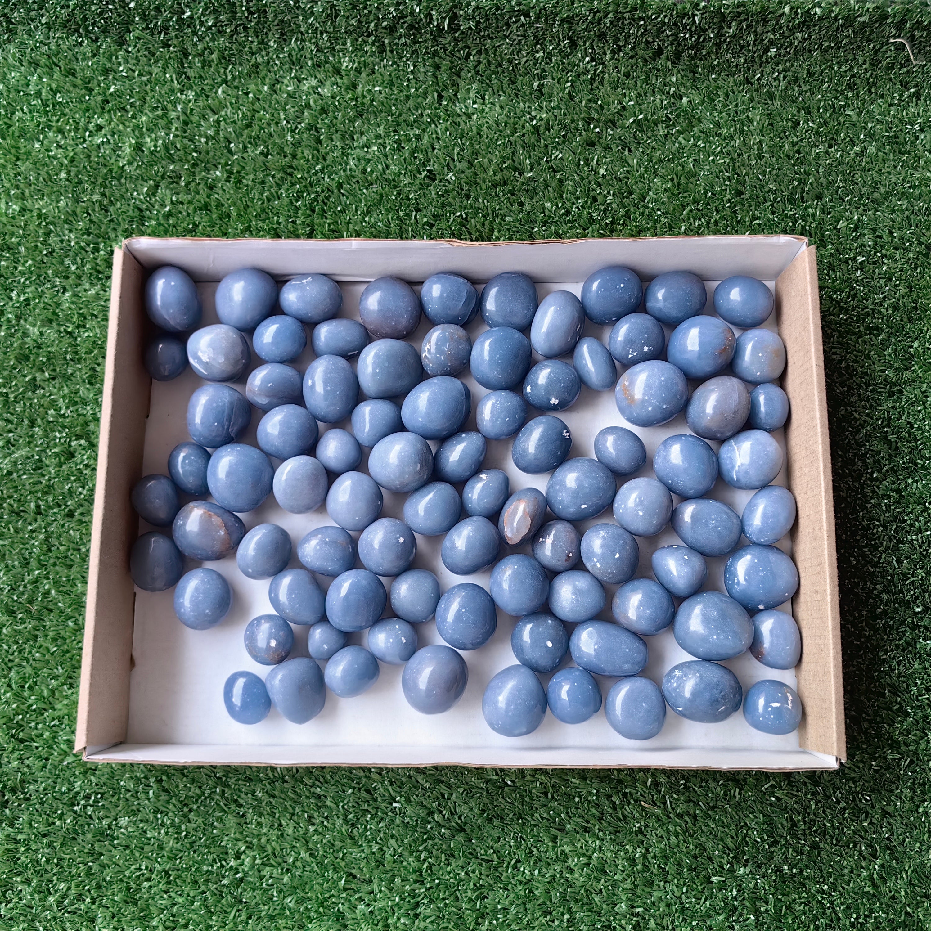 2 kg tumbled blue angelite