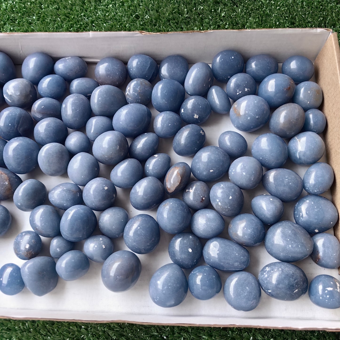 2 kg tumbled blue angelite