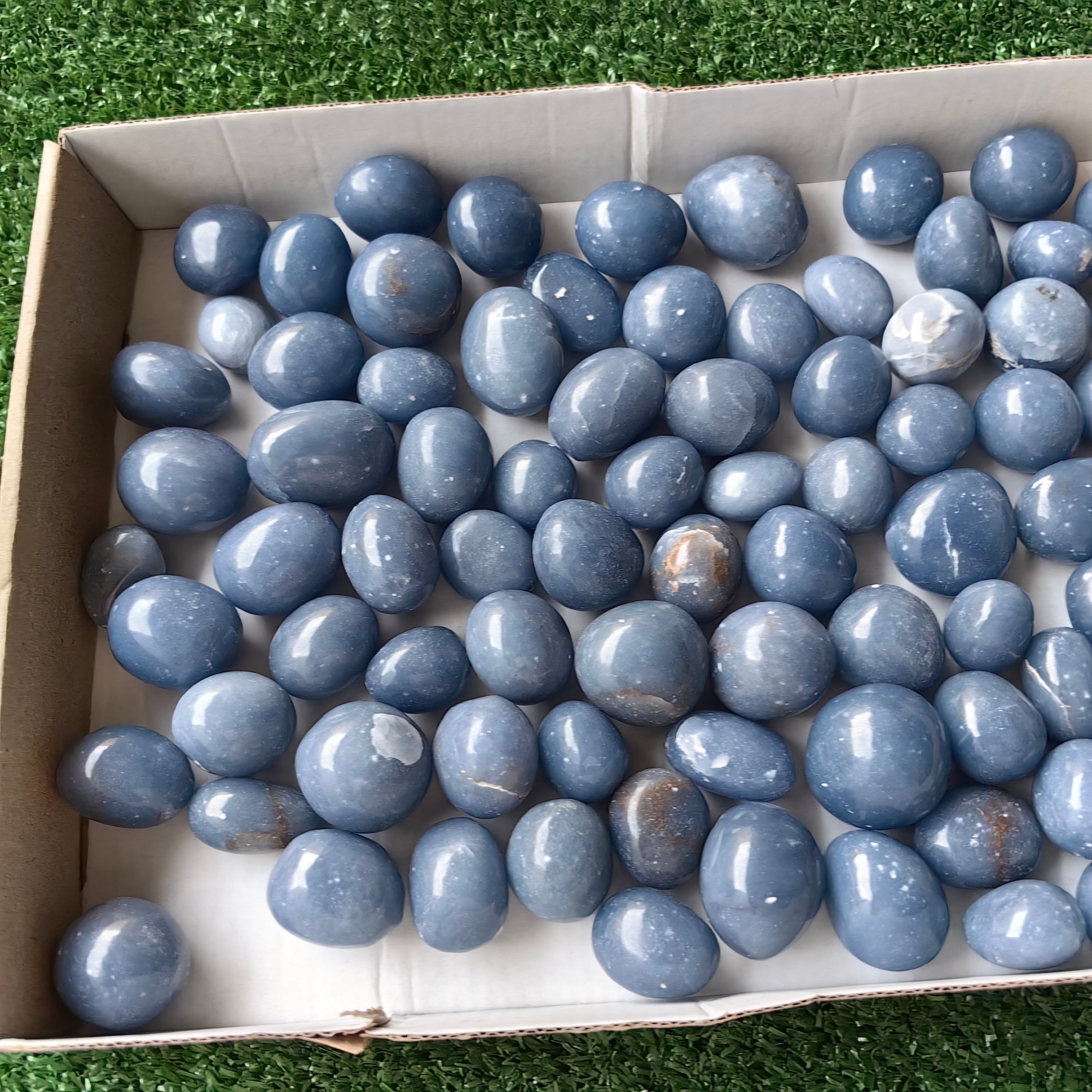 2 kg tumbled blue angelite
