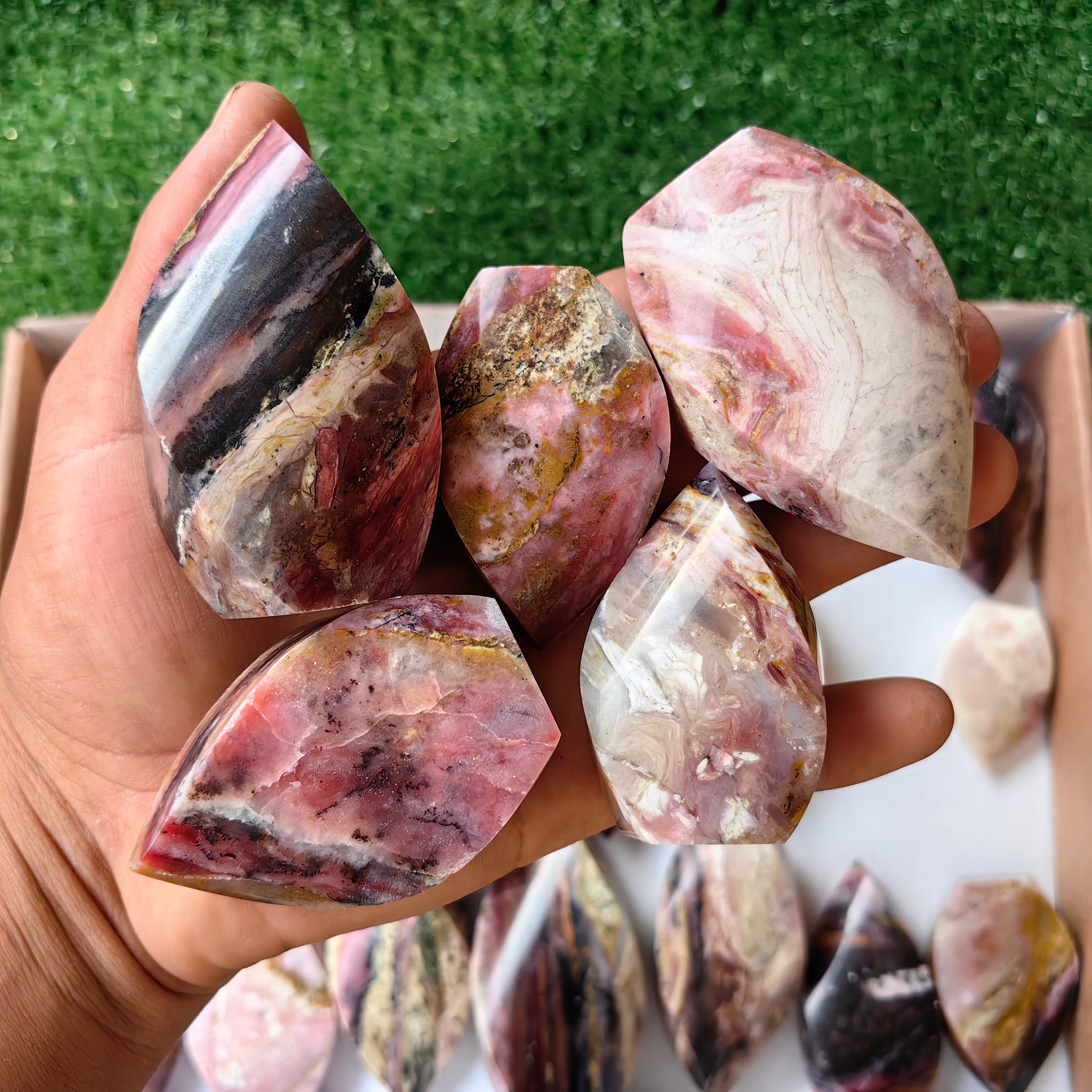 21 pc strawberry pink opal flames