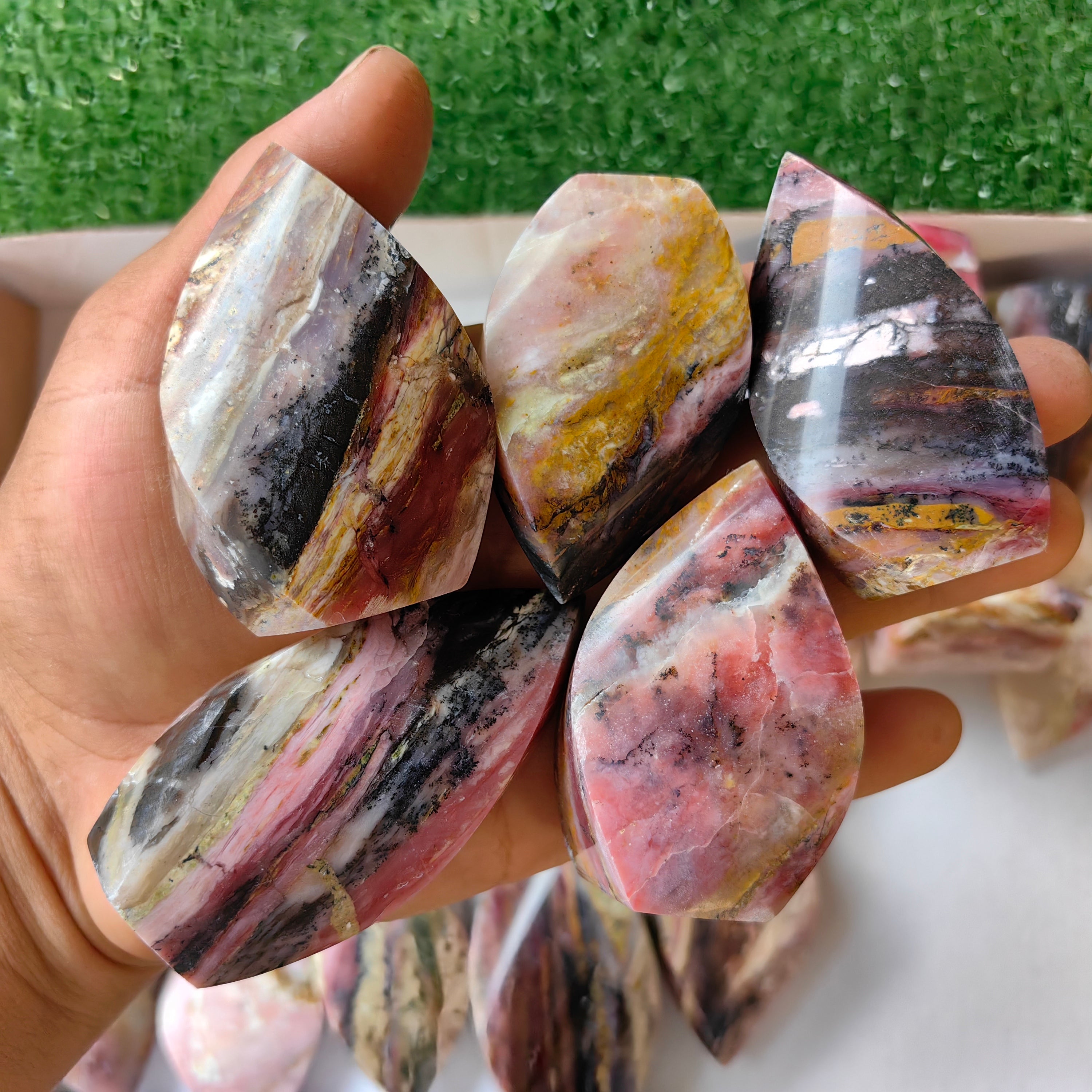 21 pc strawberry pink opal flames