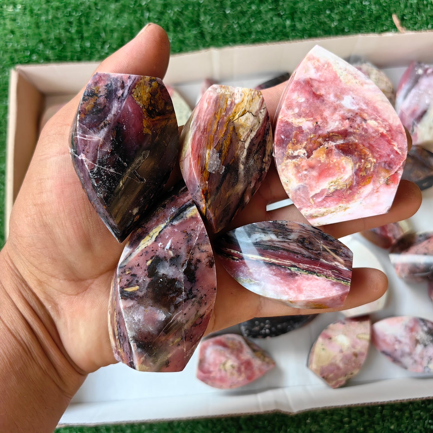 27 pc strawberry pink opal flames