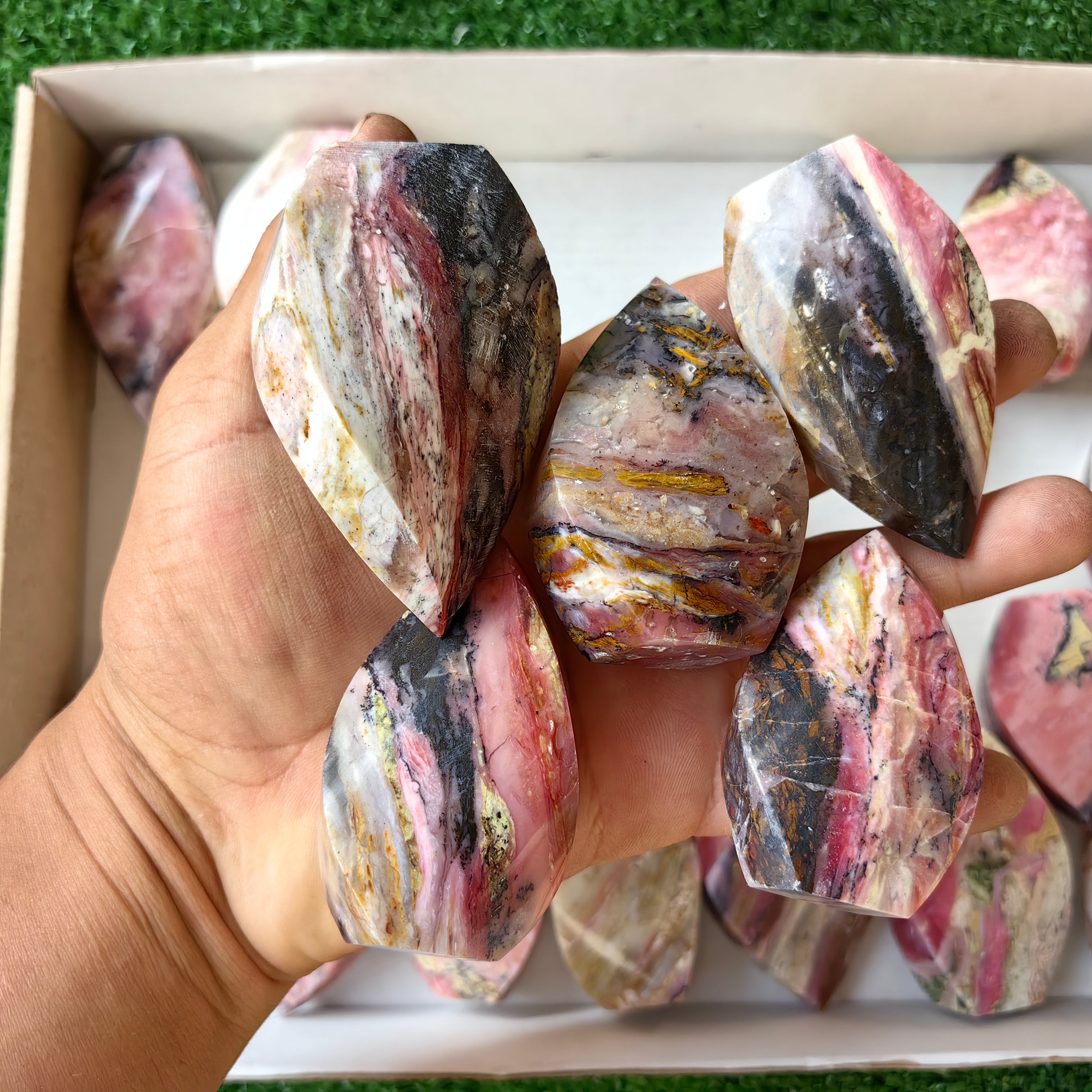 21 pc strawberry pink opal flames