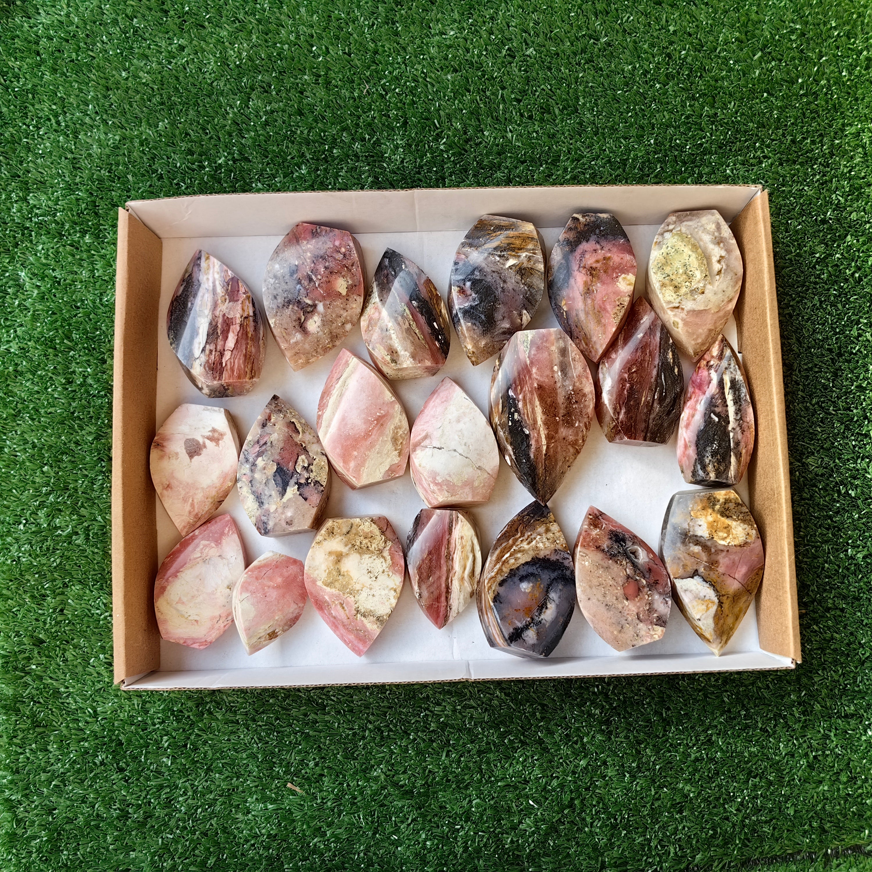 20 pc strawberry pink opal flames