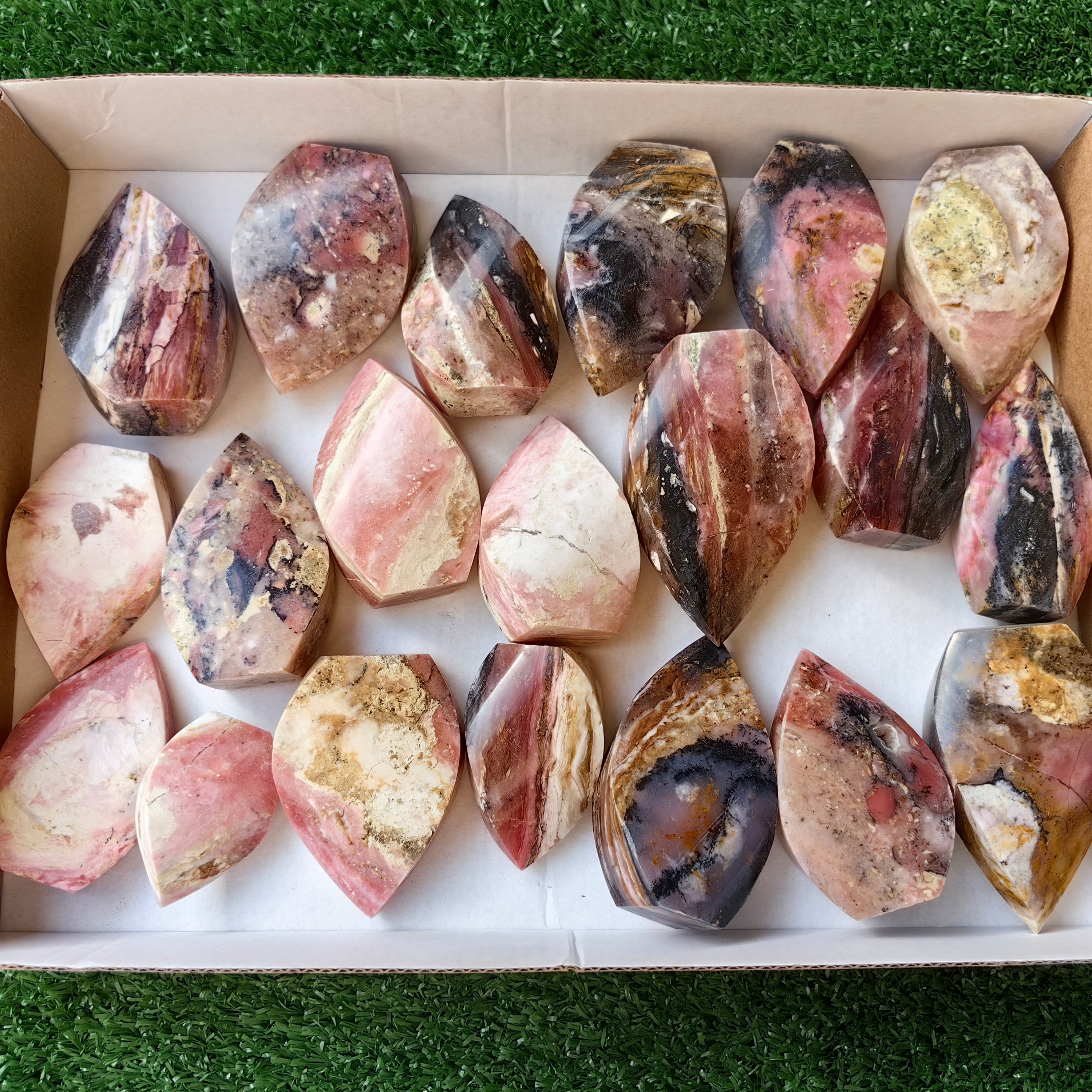 20 pc strawberry pink opal flames