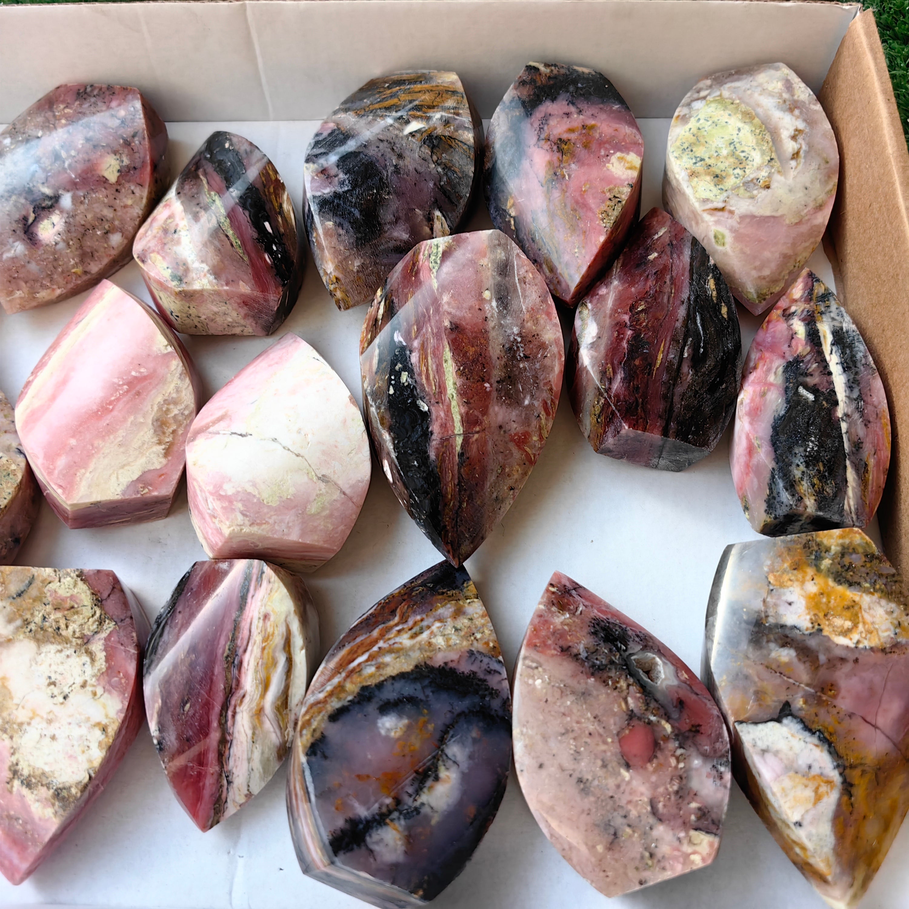 20 pc strawberry pink opal flames