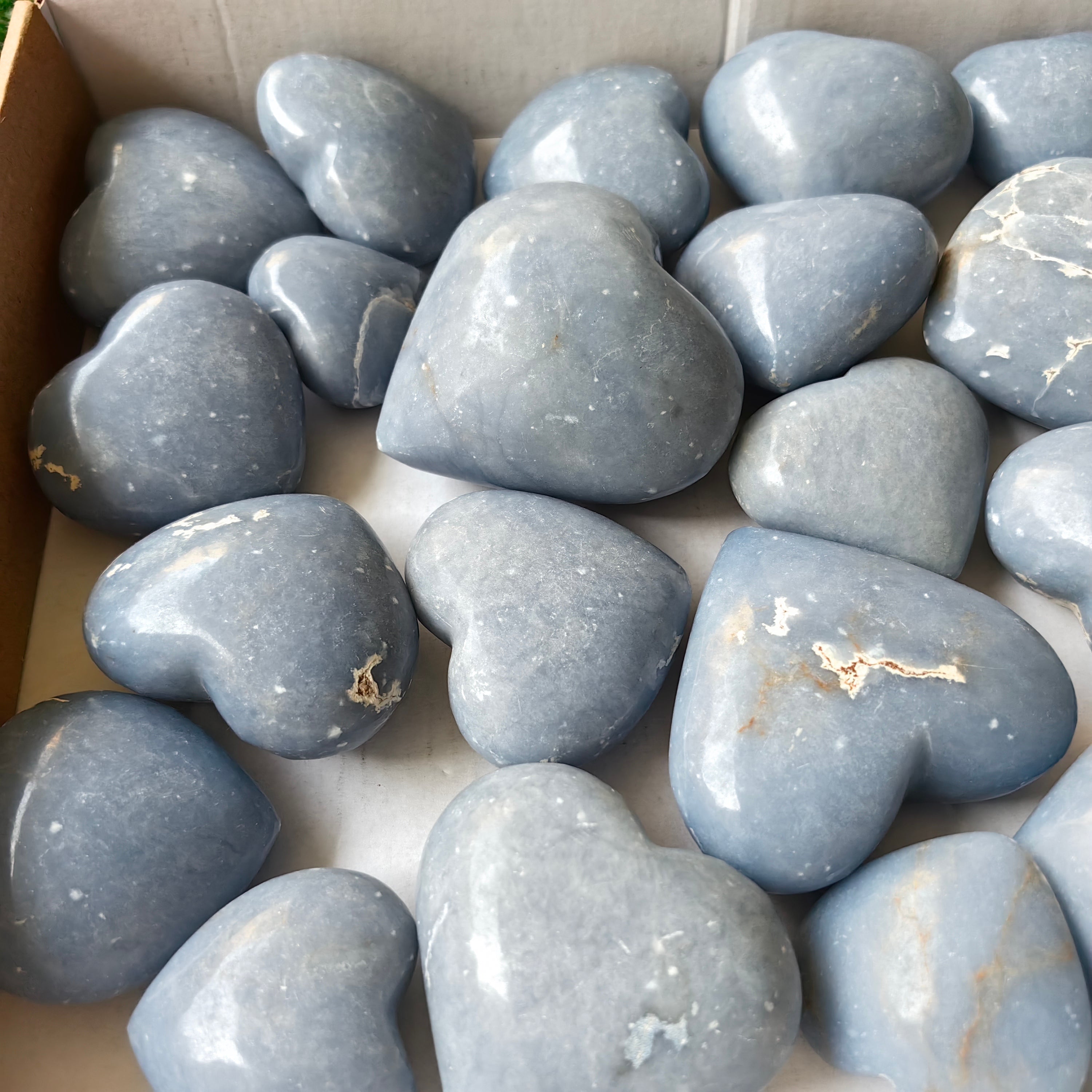 25 pc angelite hearts