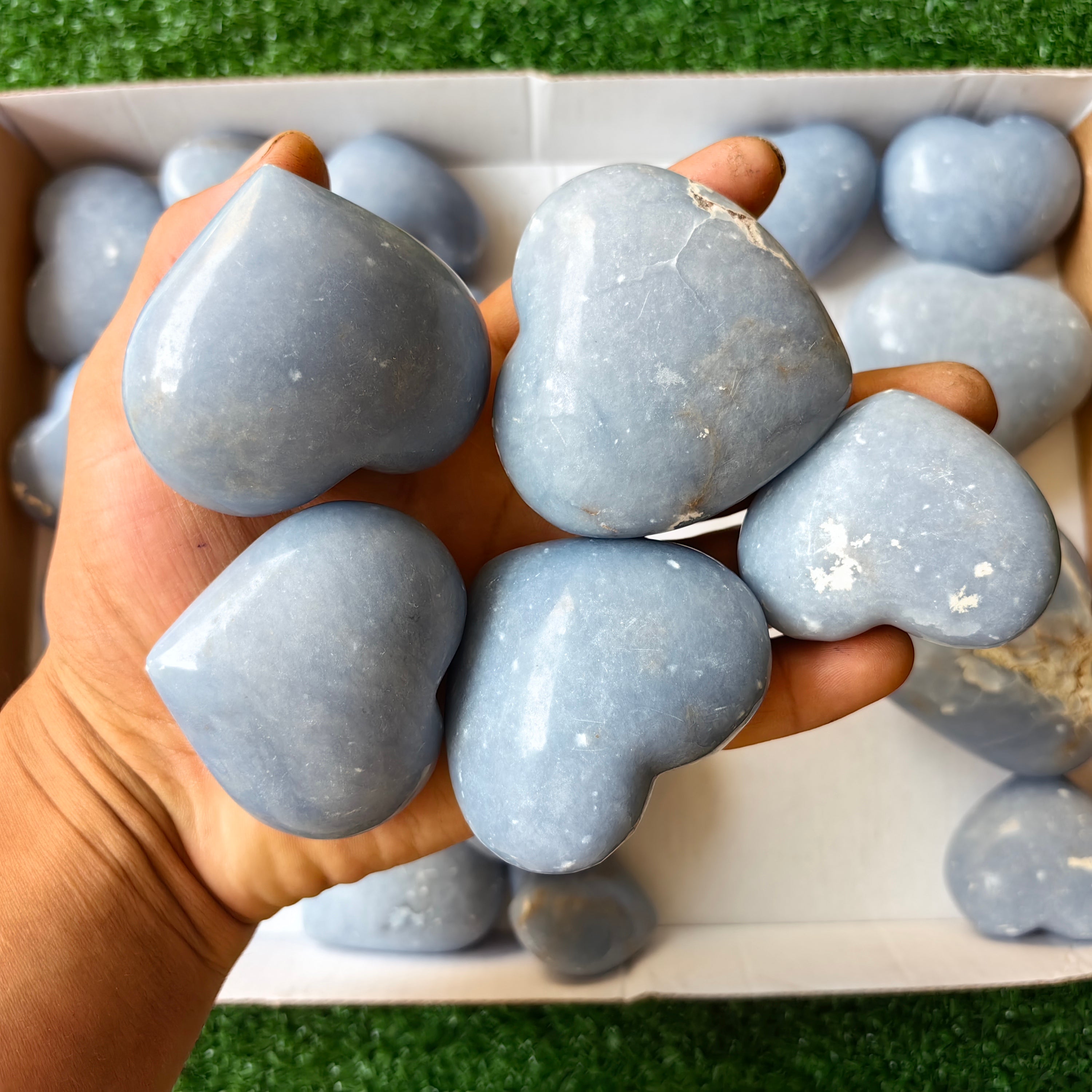 25 pc angelite hearts