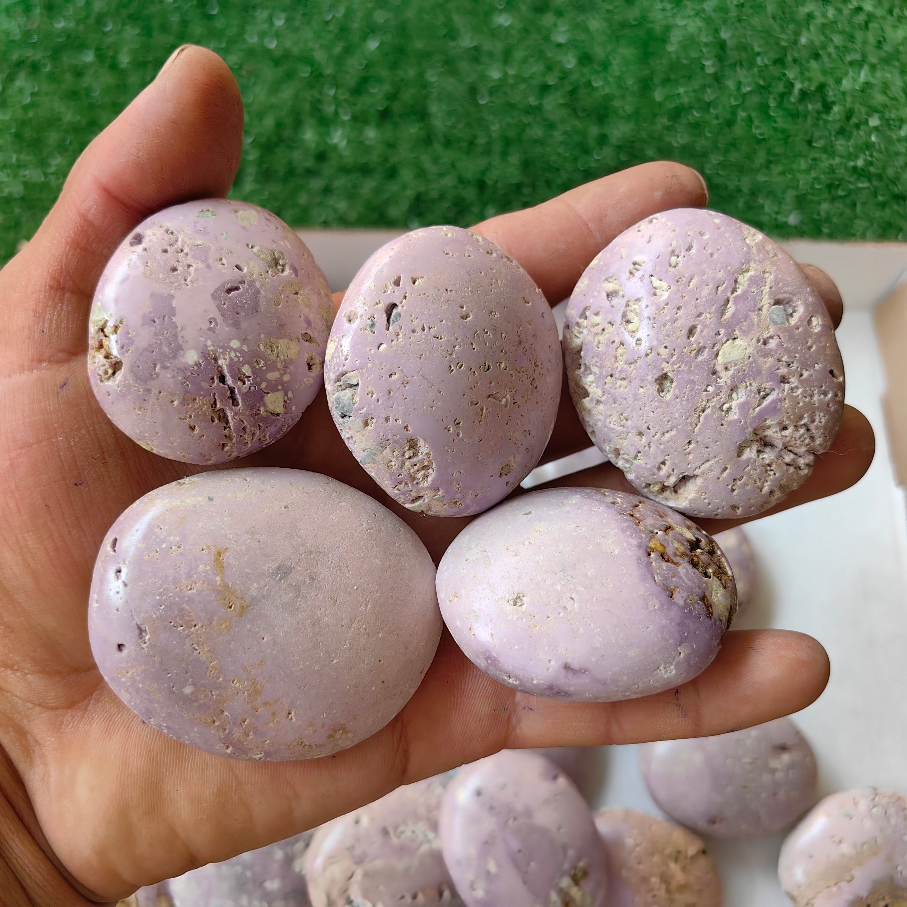 26 pc phosphosiderite drusy palms & hearts