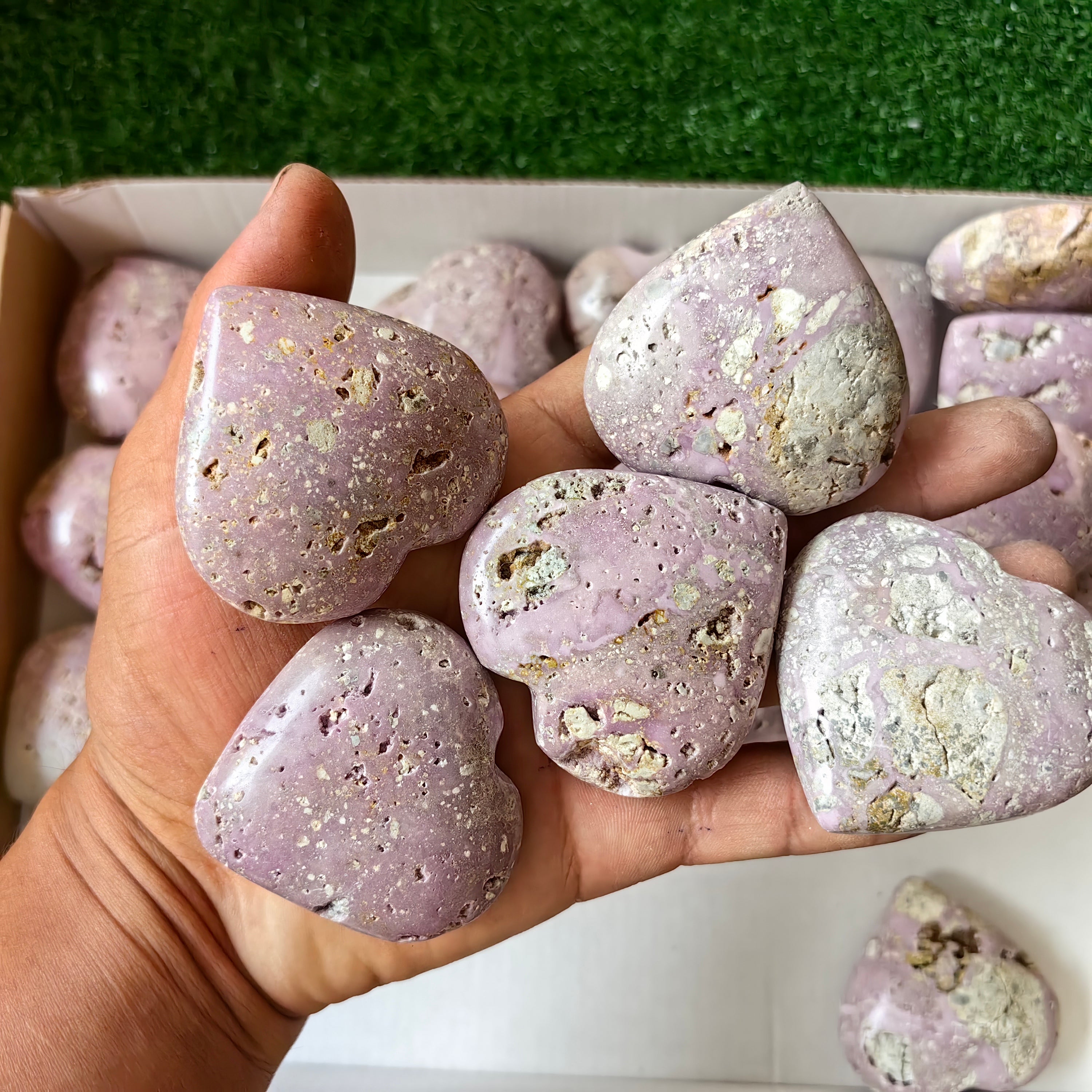 26 pc phosphosiderite drusy hearts