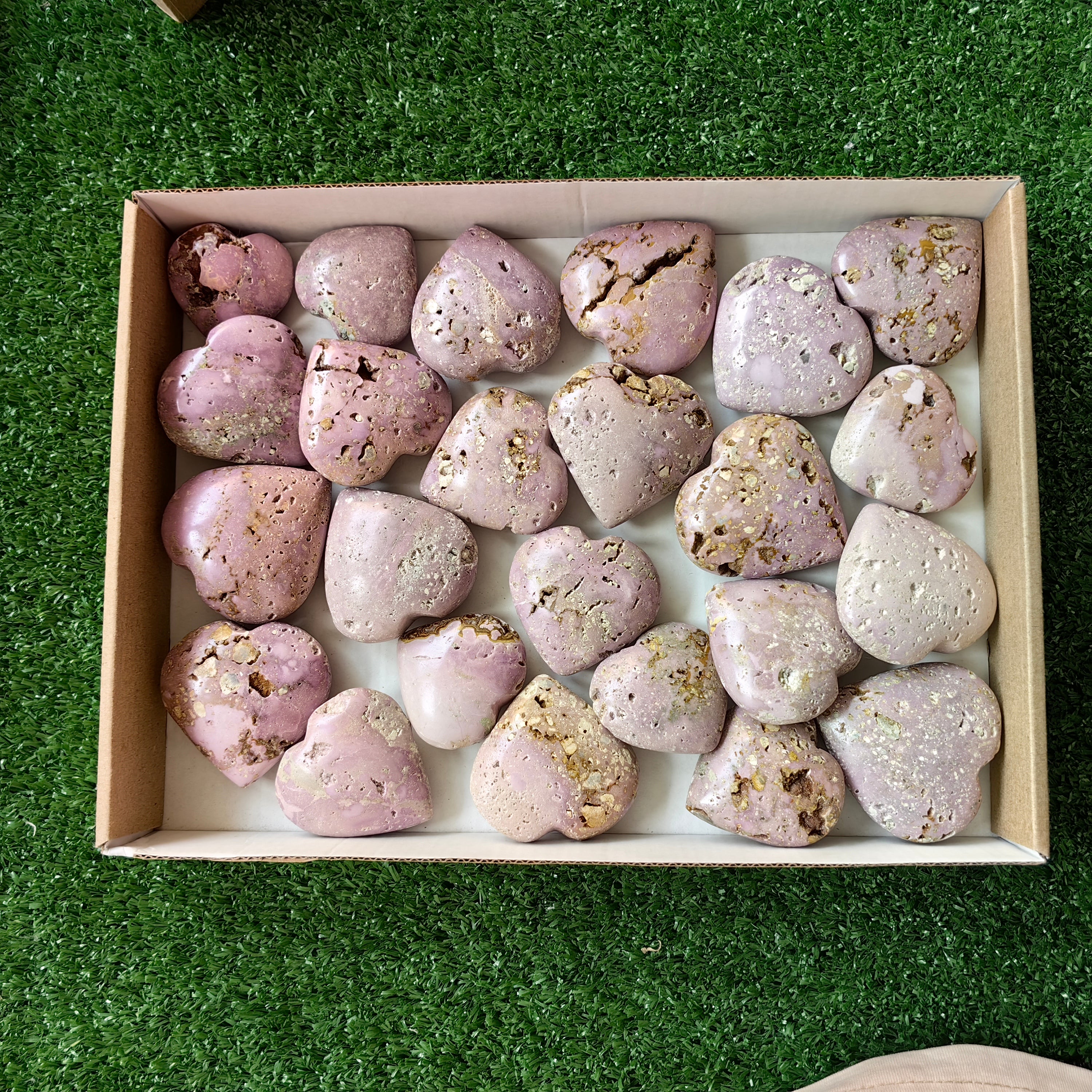 24 pc phosphosiderite drusy hearts