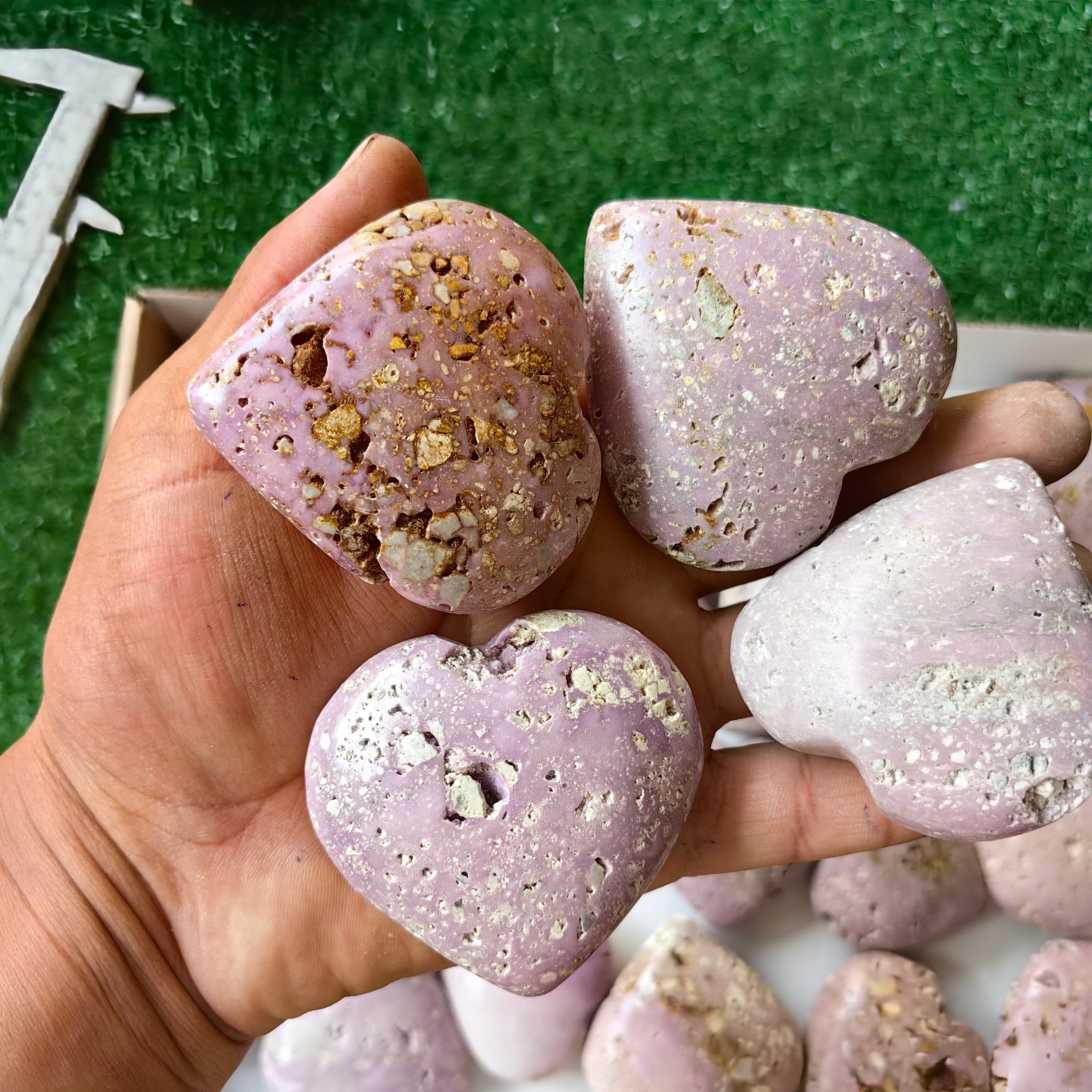 24 pc phosphosiderite drusy hearts
