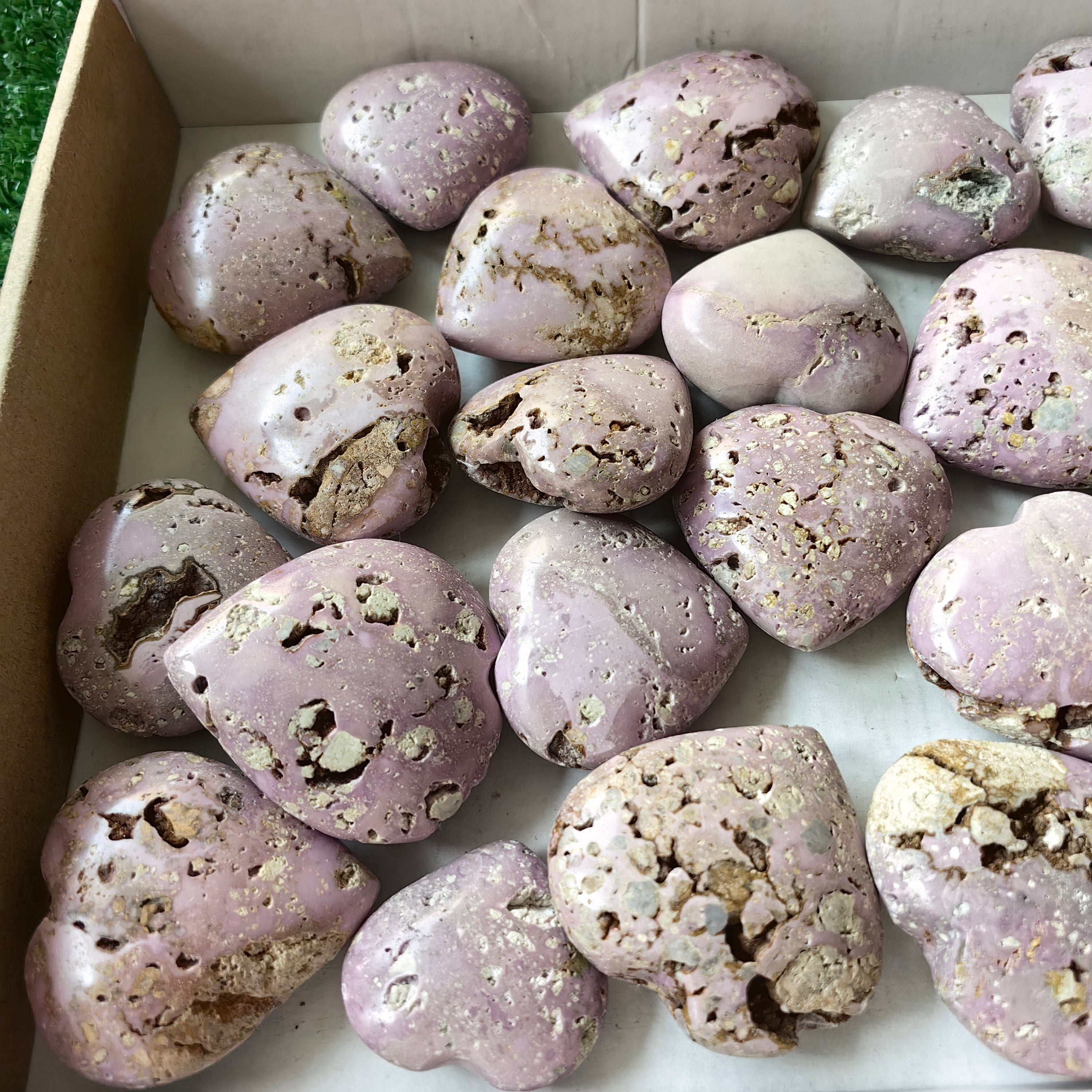 26 pc phosphosiderite drusy hearts