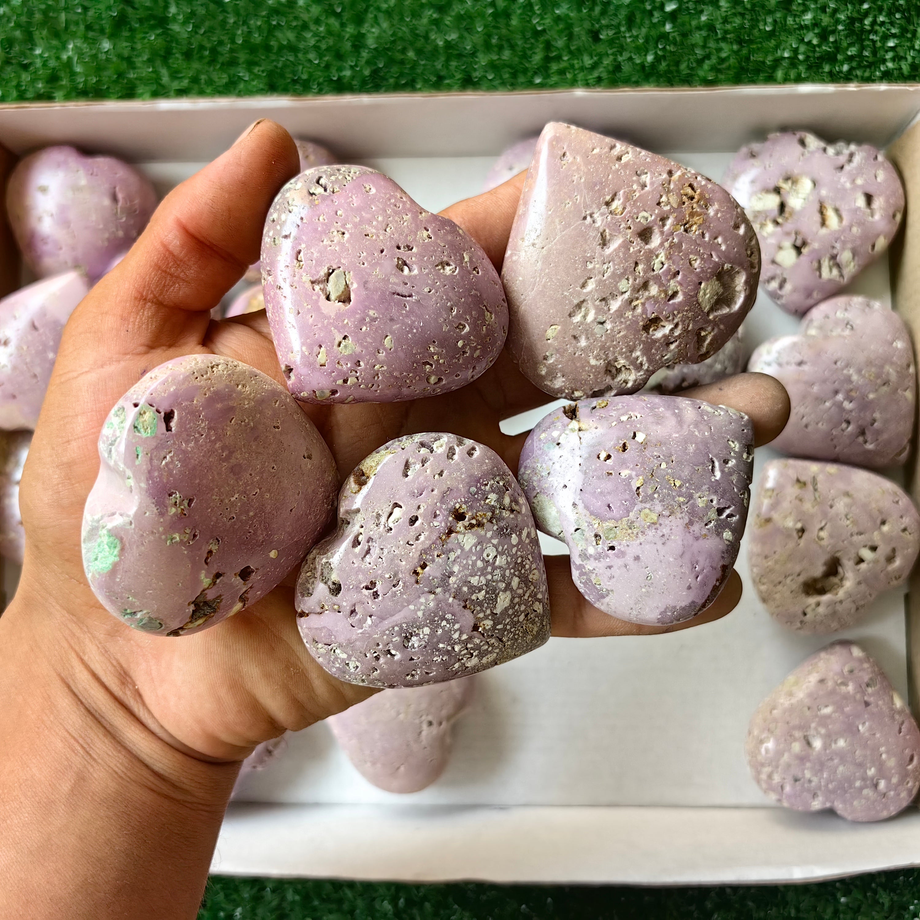 24 pc phosphosiderite drusy hearts