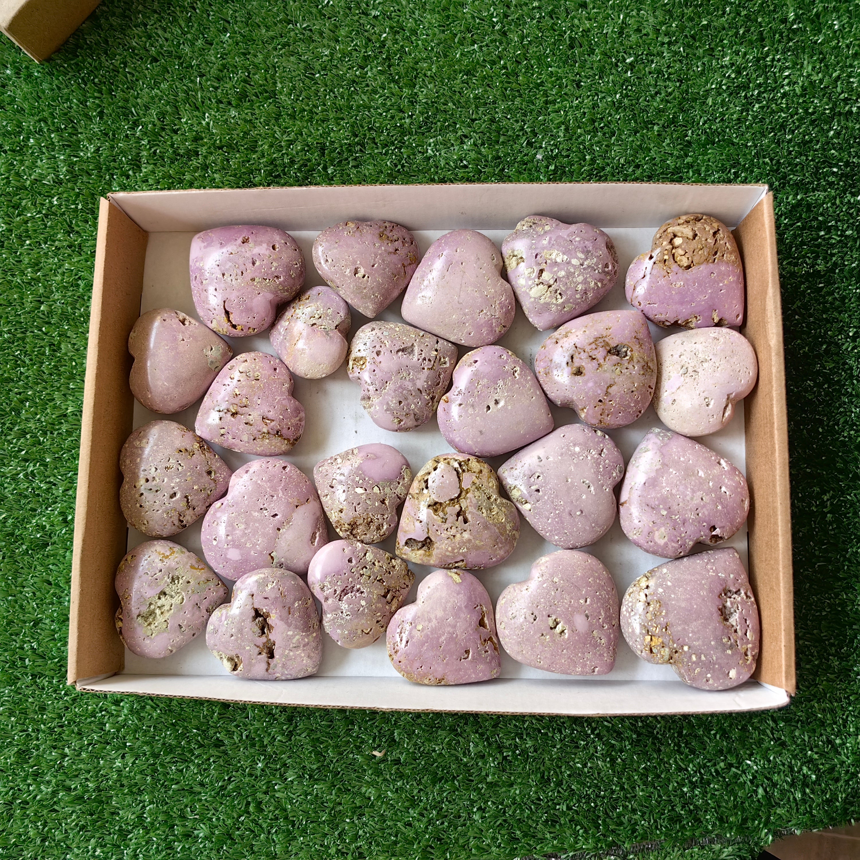 24 pc phosphosiderite drusy hearts