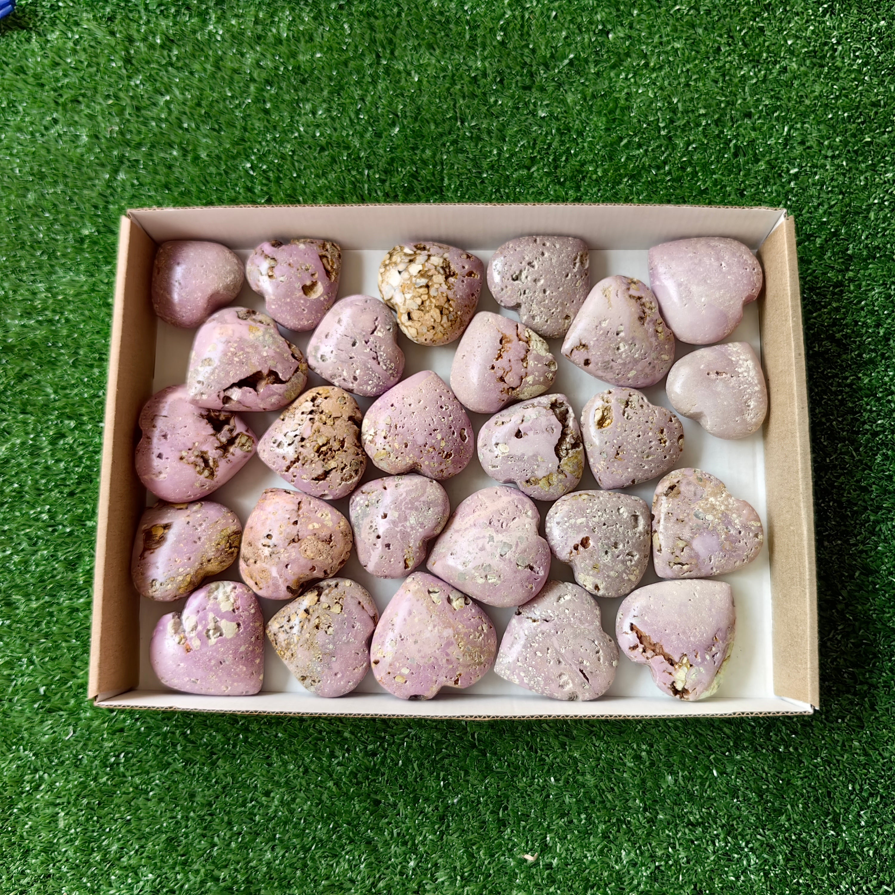 26 pc phosphosiderite drusy hearts