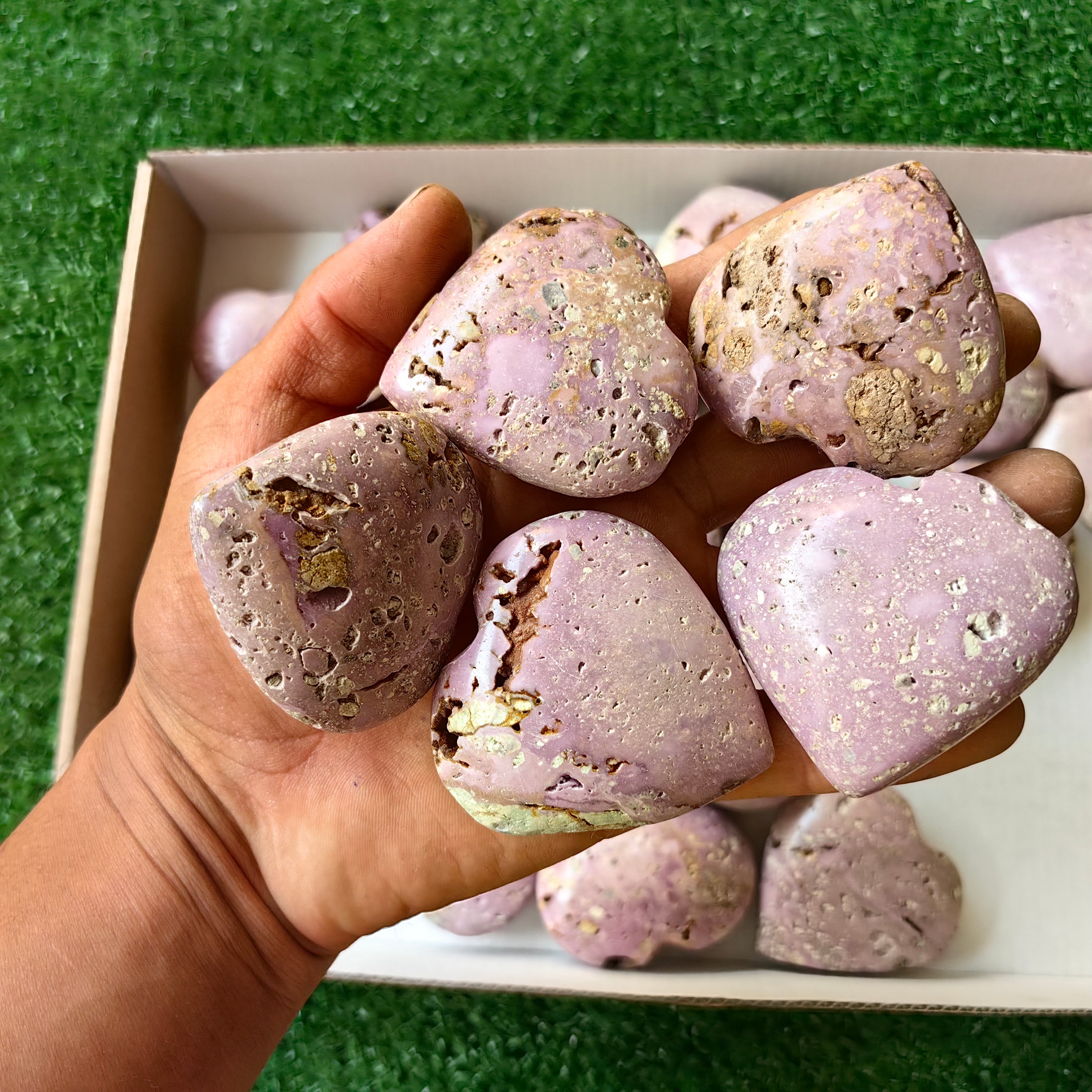 26 pc phosphosiderite drusy hearts