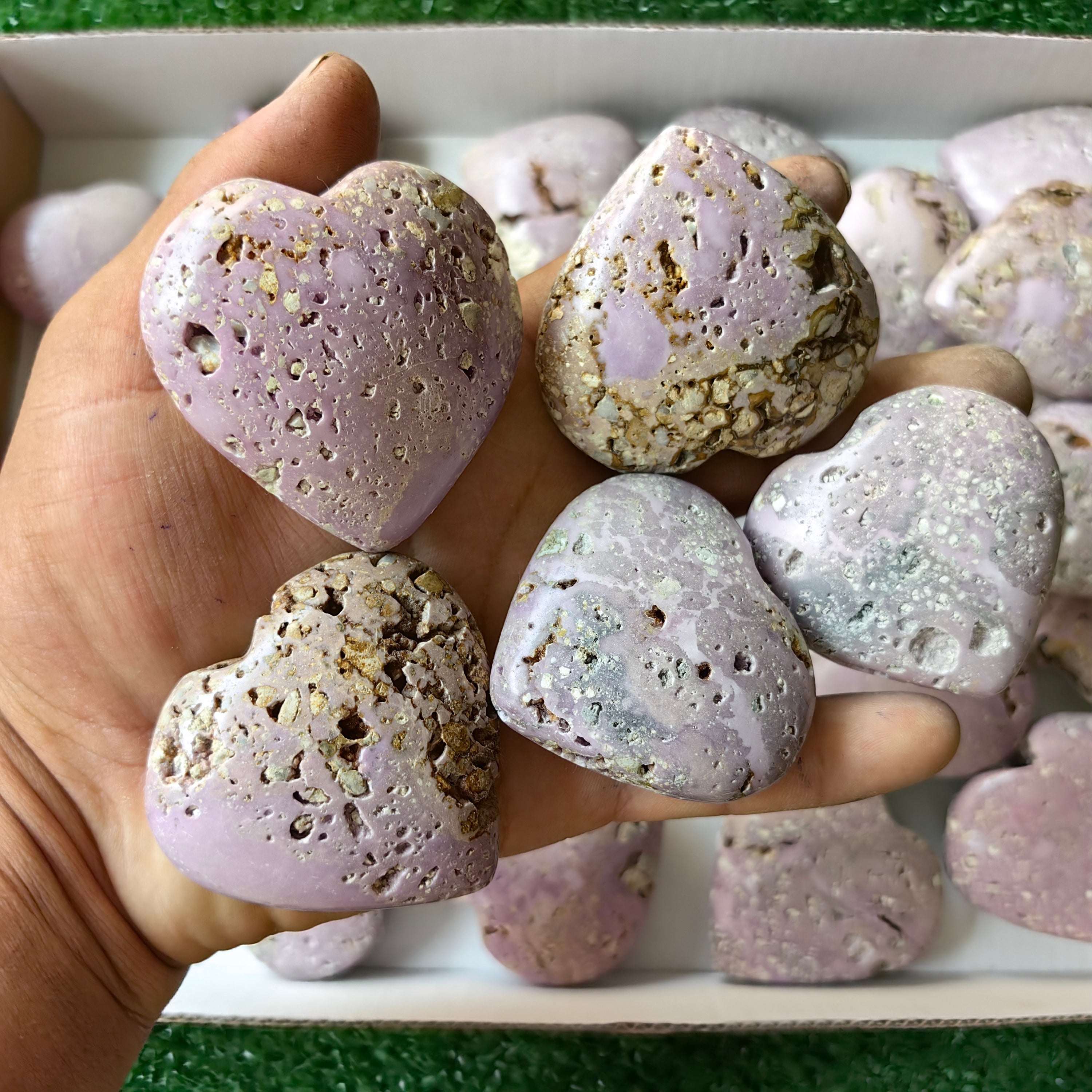 26 pc phosphosiderite drusy hearts