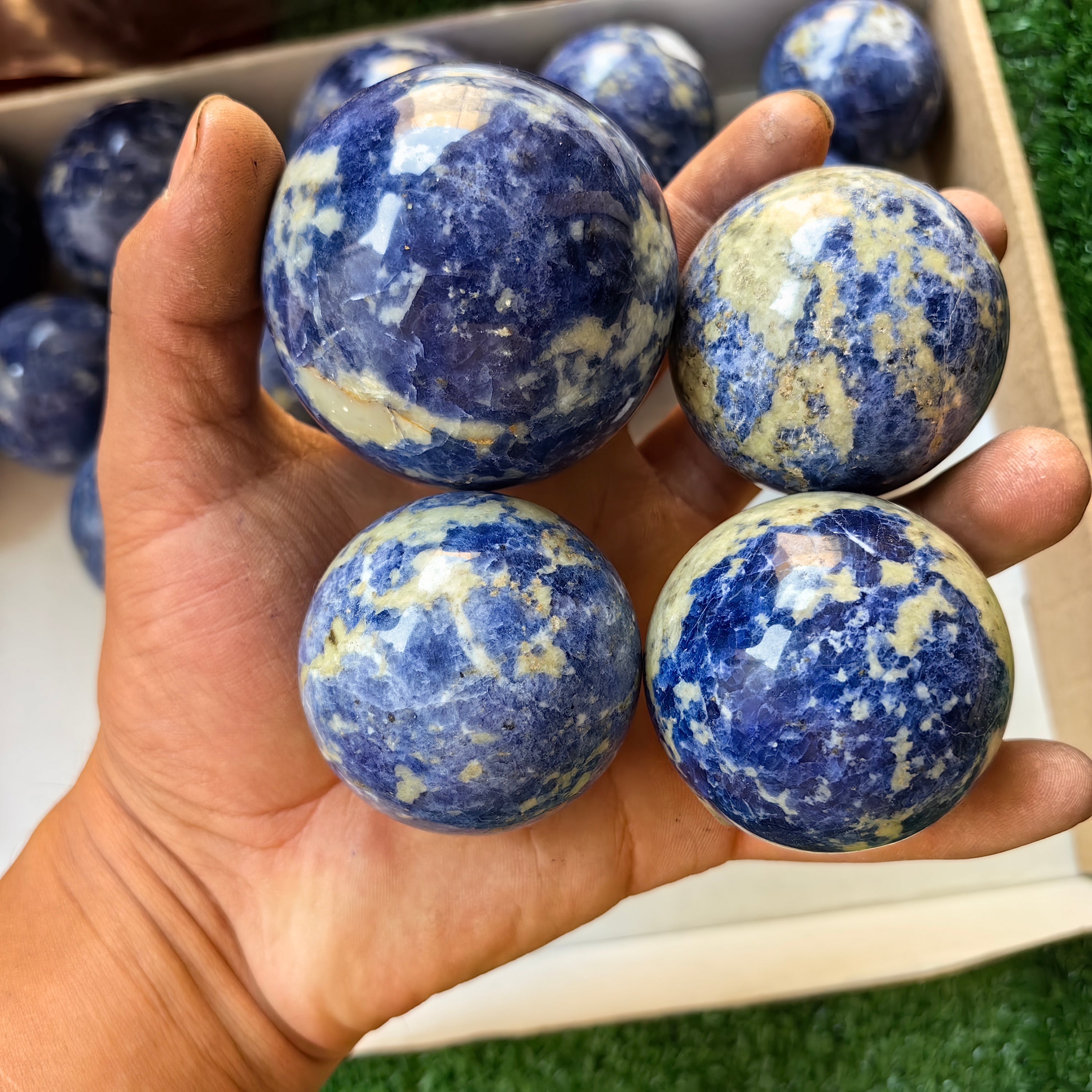 24 pc sodalite spheres