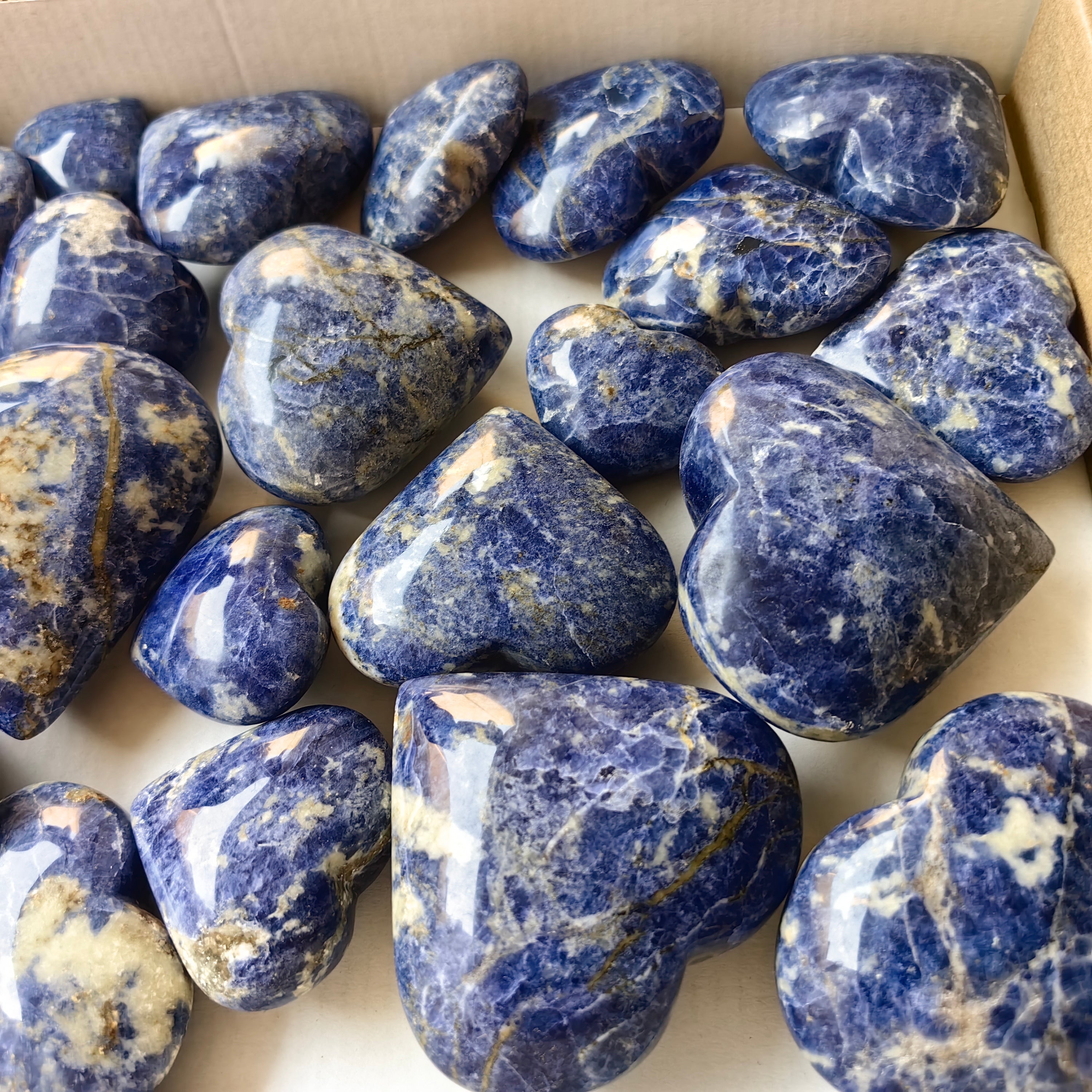 25 pc blue sodalite hearts