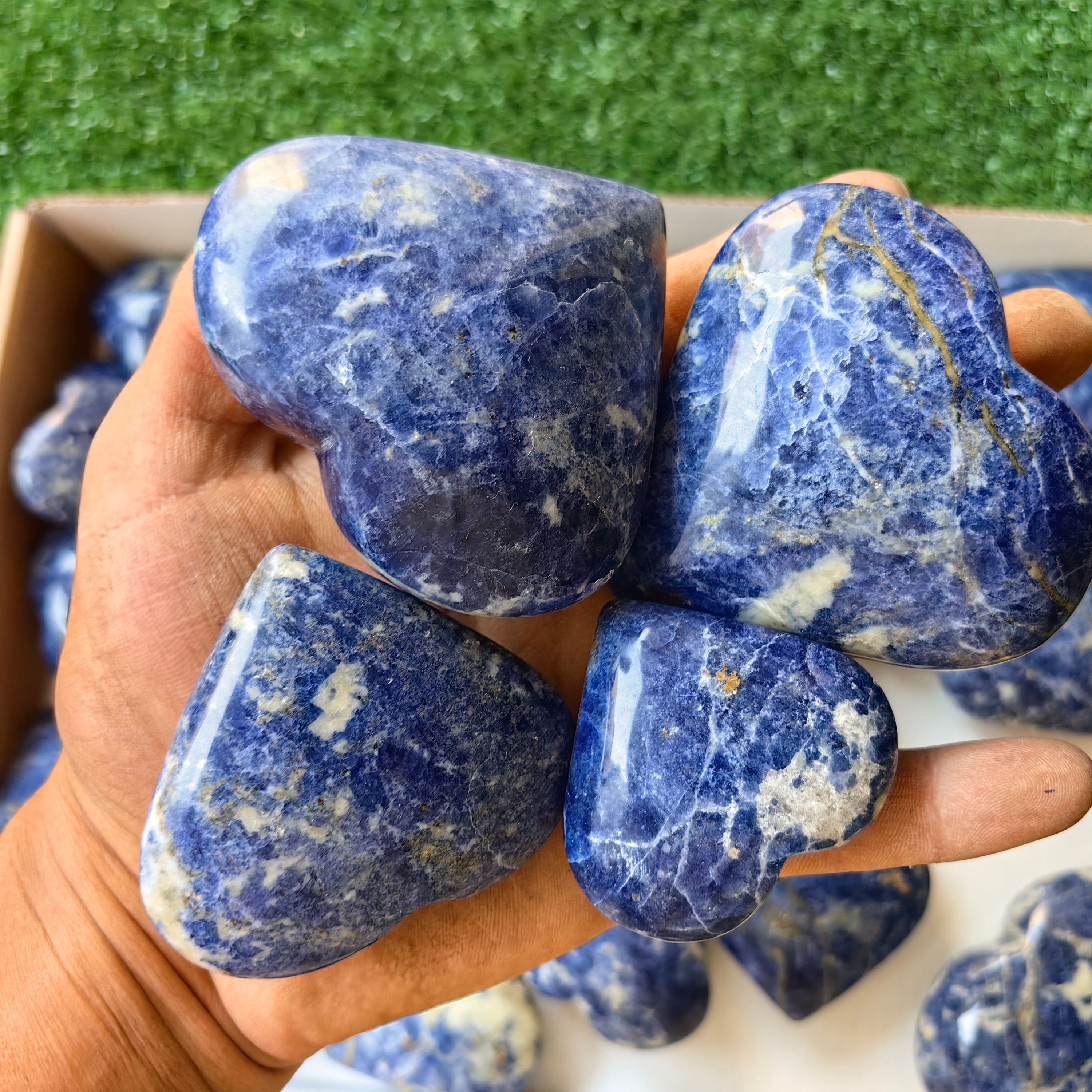 25 pc blue sodalite hearts