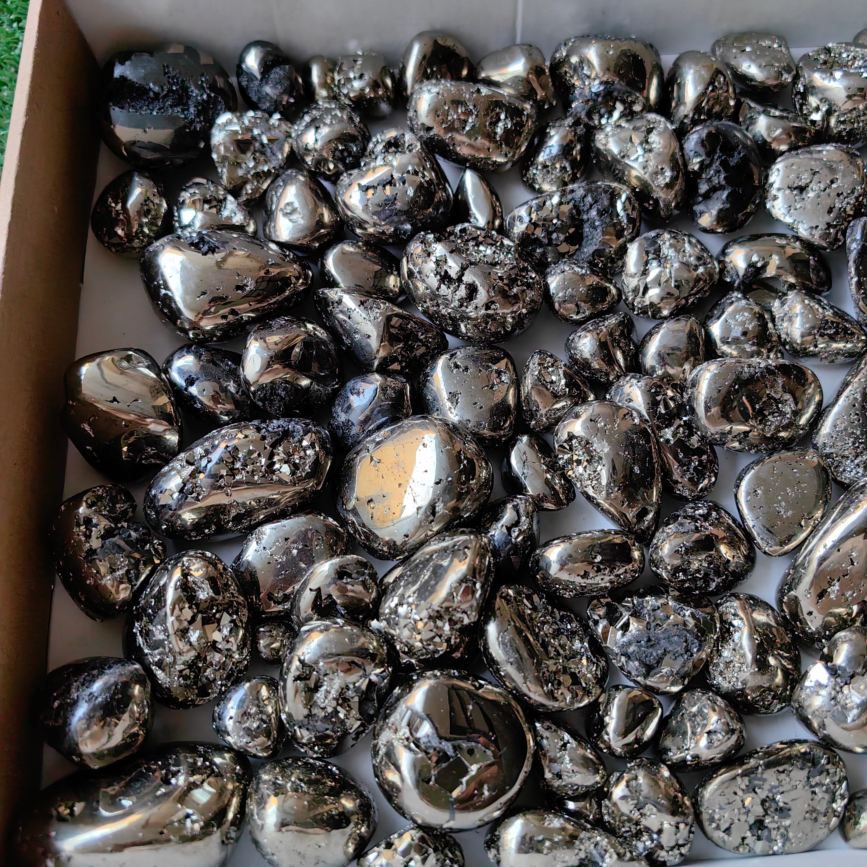 109 pc pyrite tumbled with octactahedral & sphalerite drusy