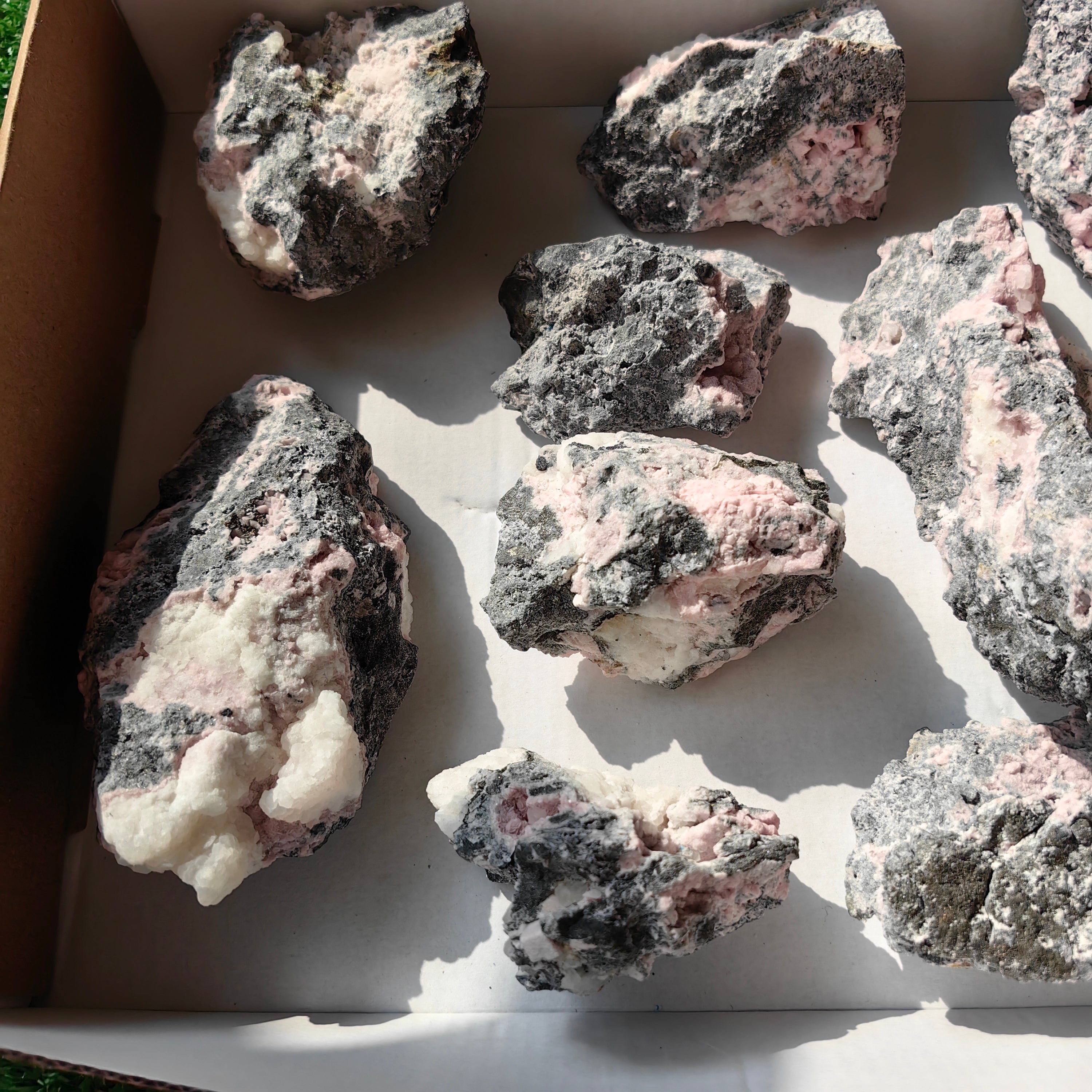 10 rhodochrosite quartz crystals specimen PERU