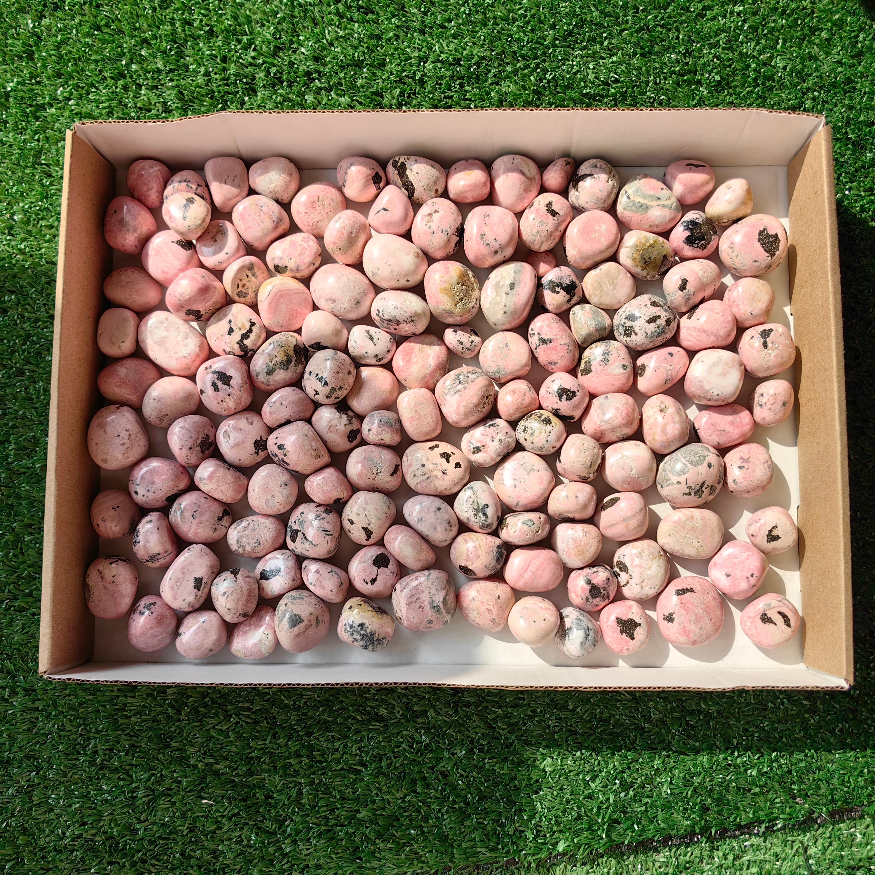 2 kg tumbled rhodonite