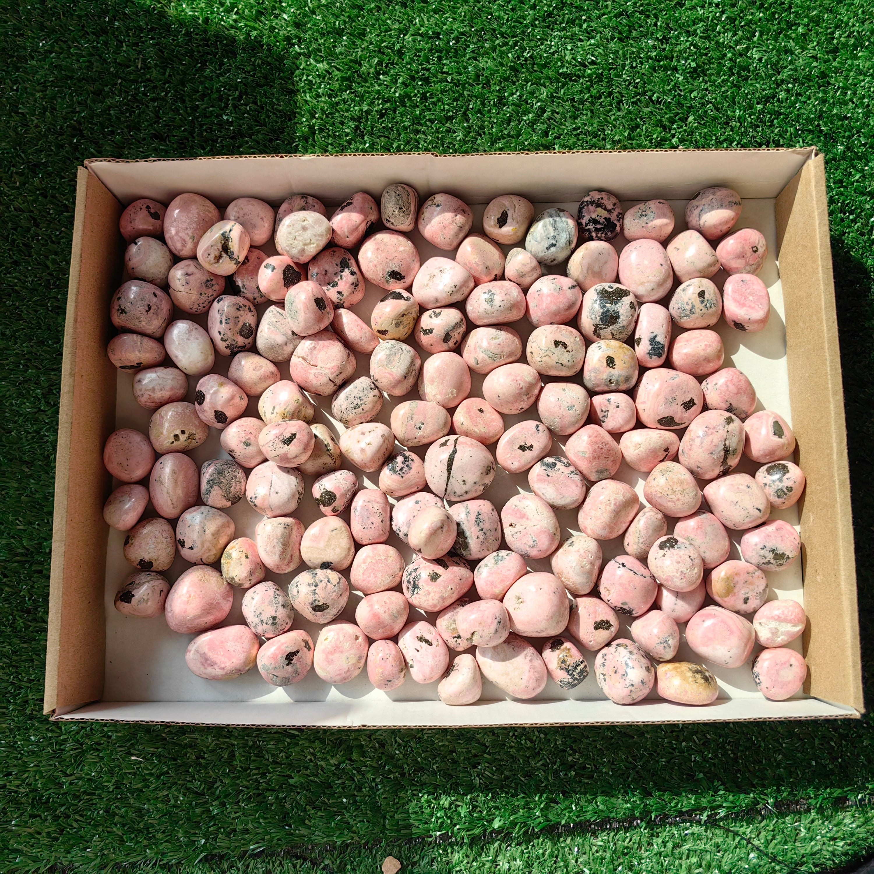 2 kg tumbled rhodonite