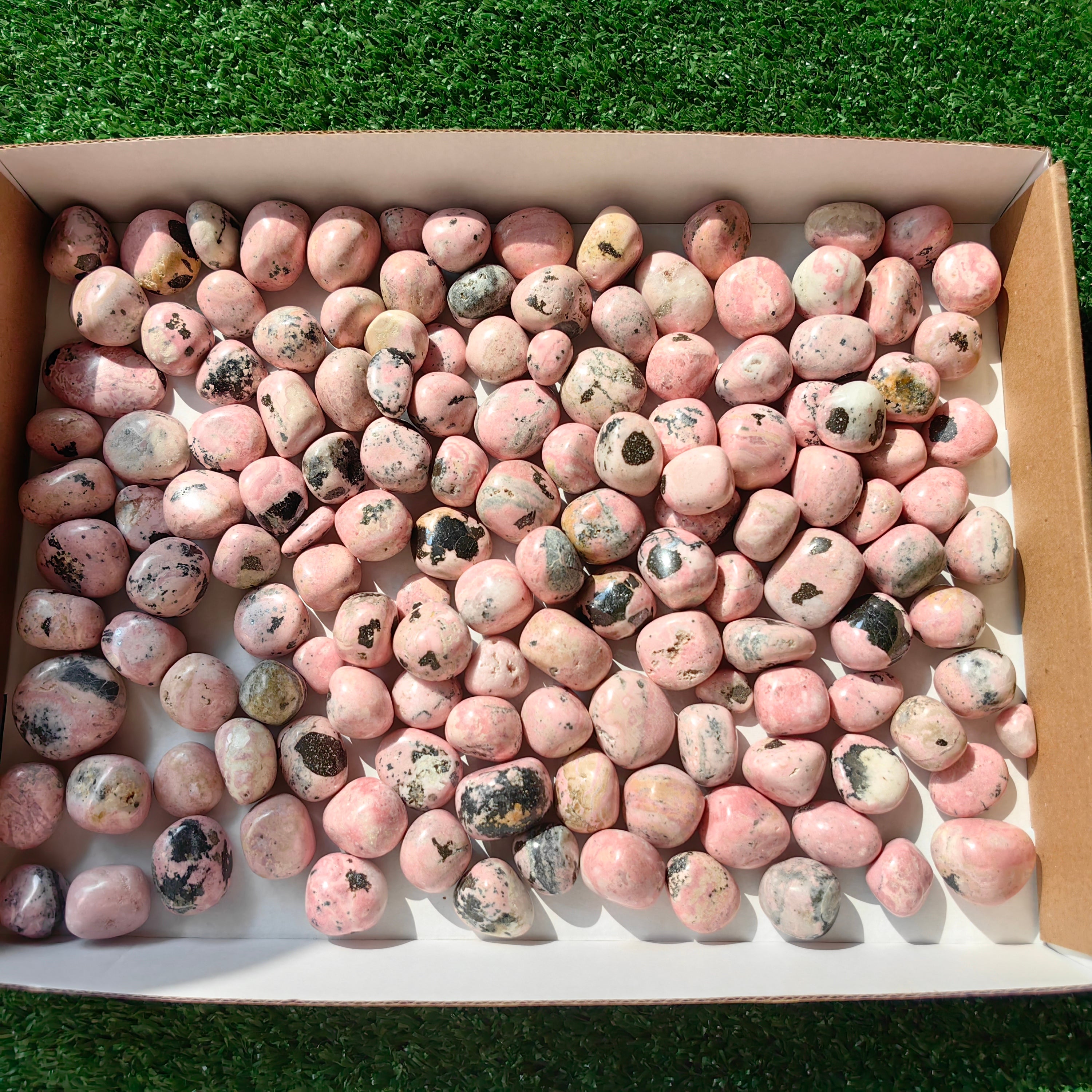 2 kg tumbled rhodonite