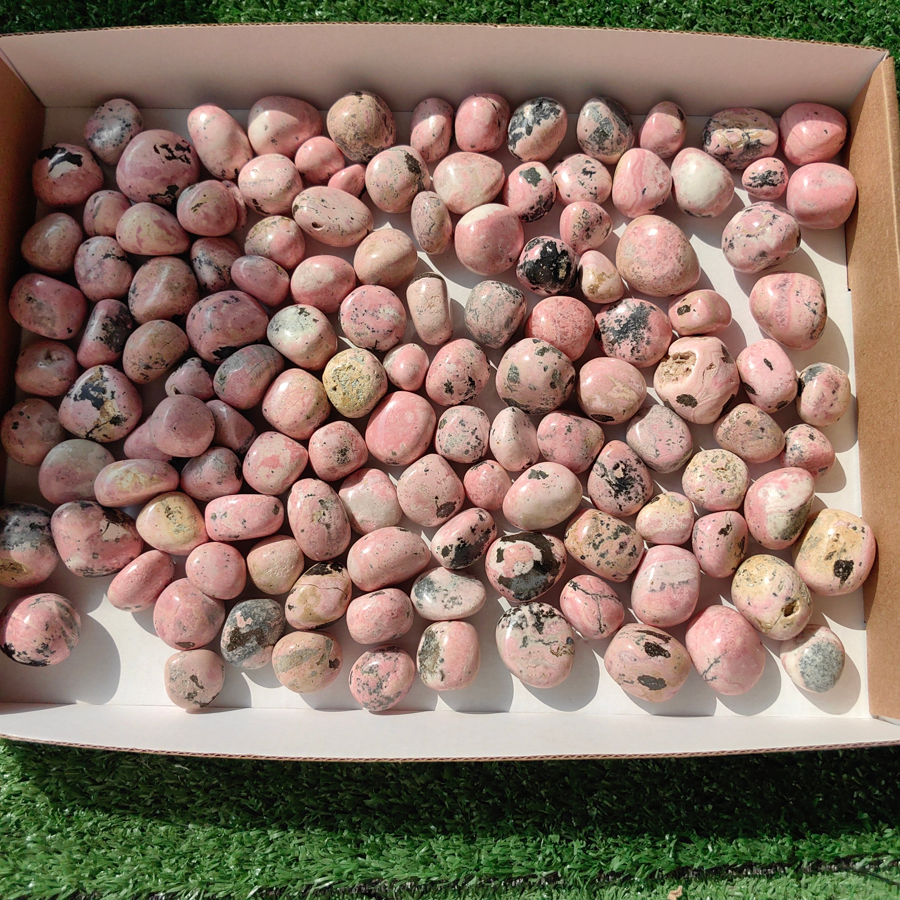 2 kg tumbled rhodonite