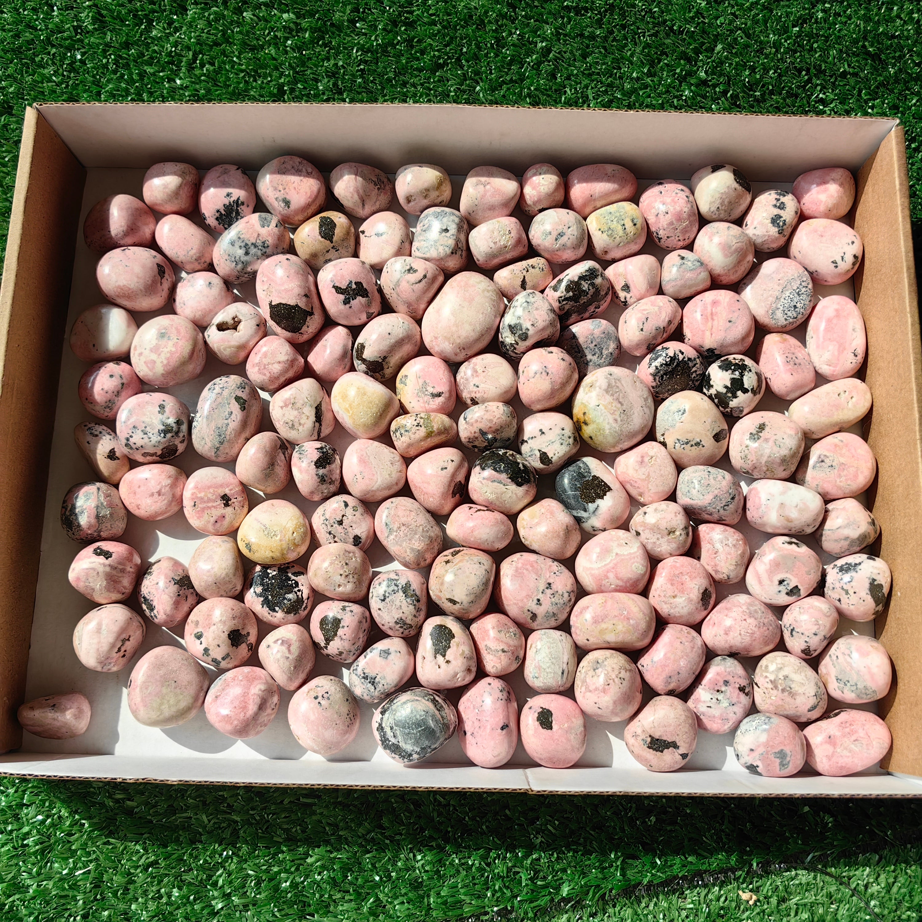 2 kg tumbled rhodonite