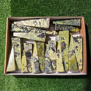 17 pc green serpentine towers