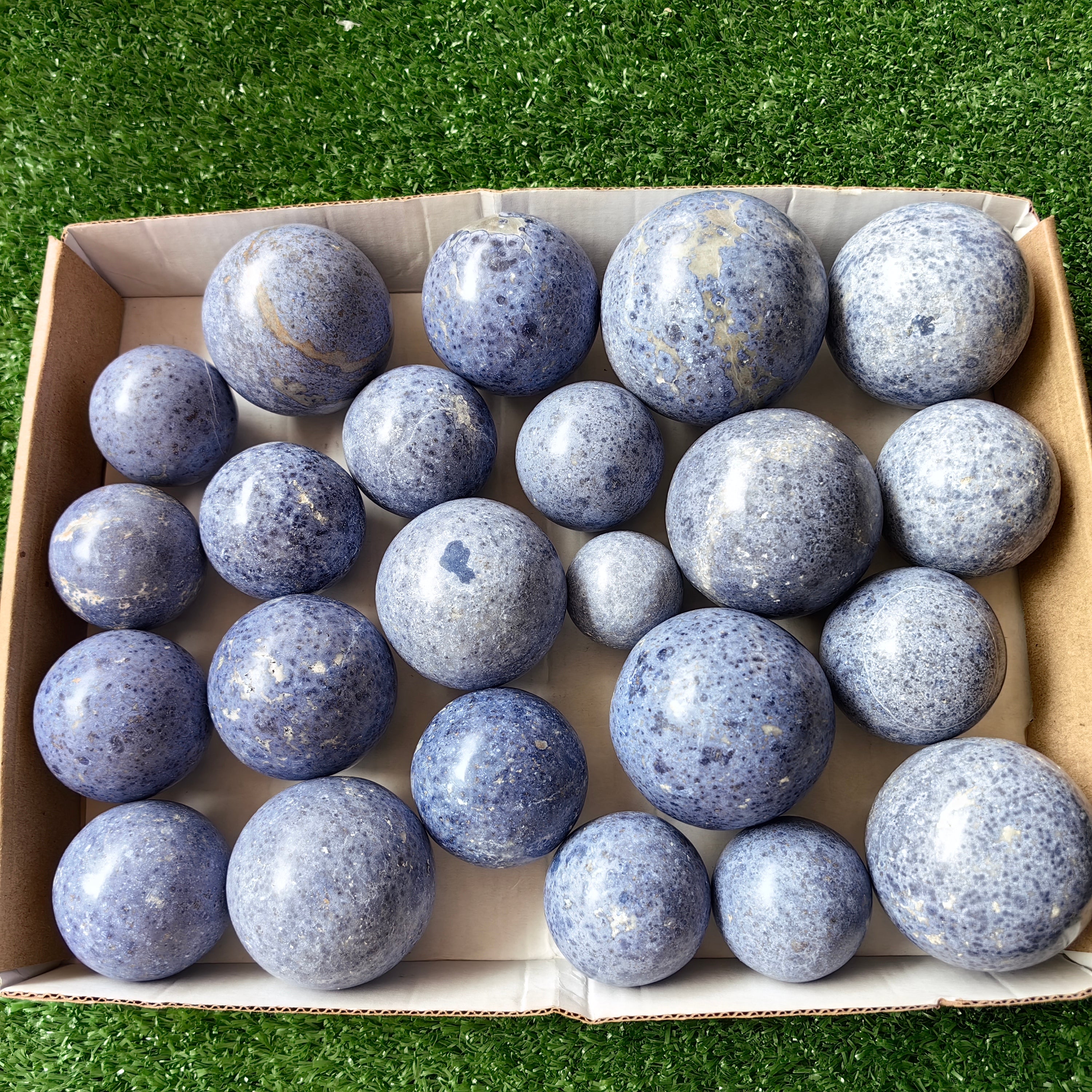 23 pc blue dumortorite spheres
