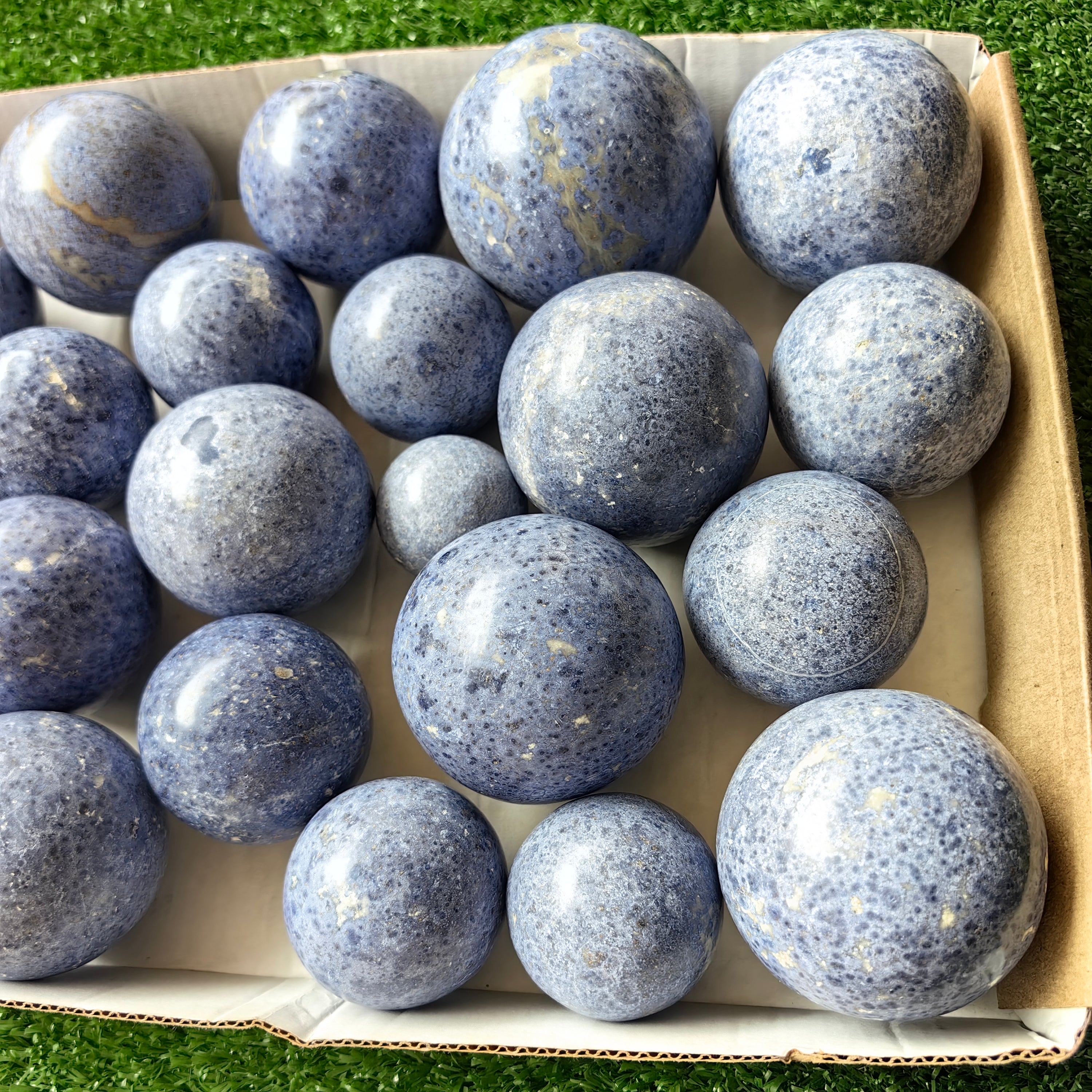 23 pc blue dumortorite spheres