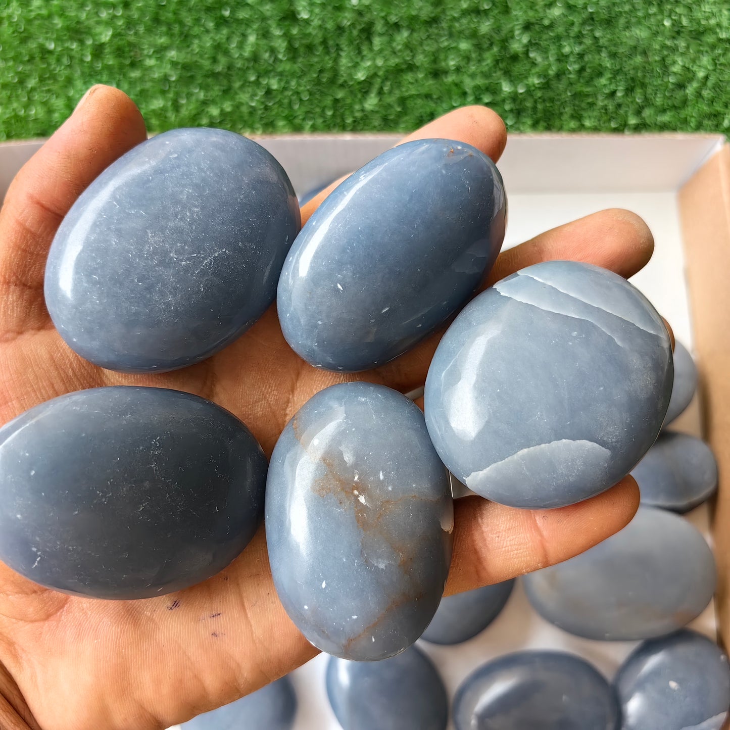 30 pc blue angelite palms