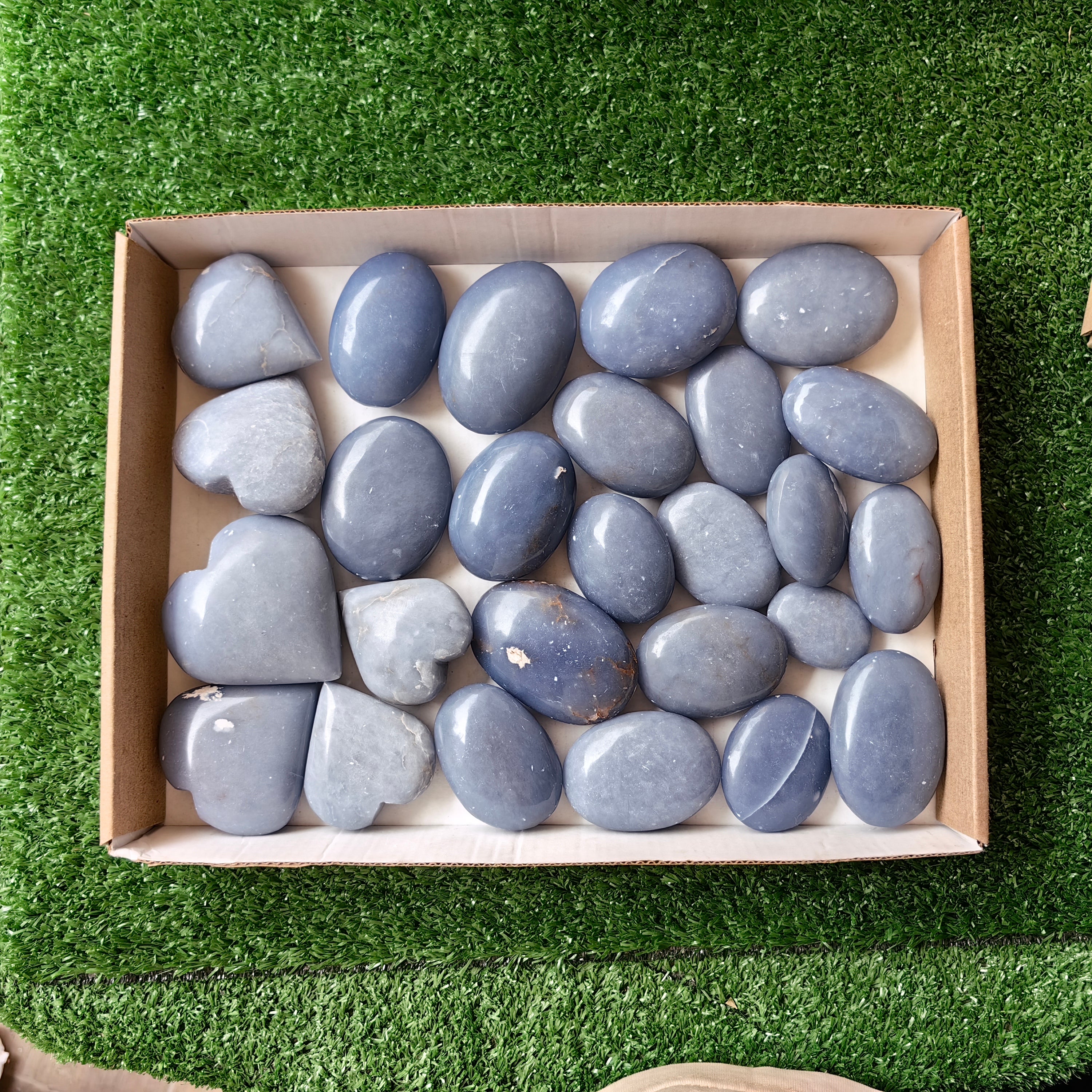 26 pc blue angelite palms & hearts