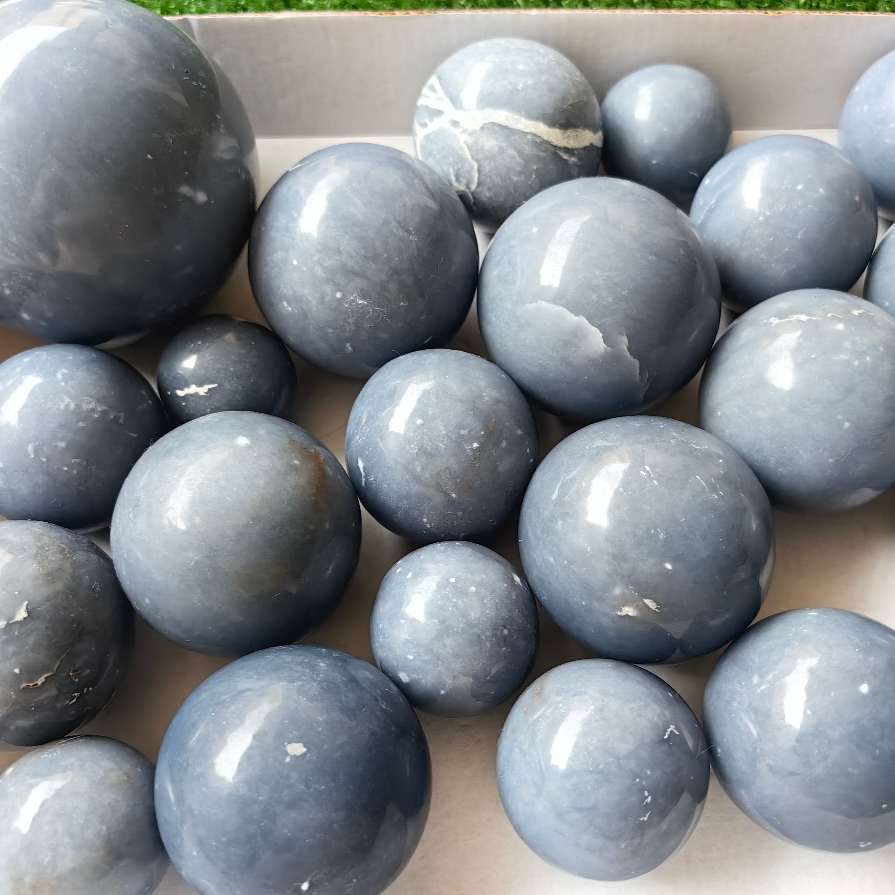 22 pc blue angelite spheres