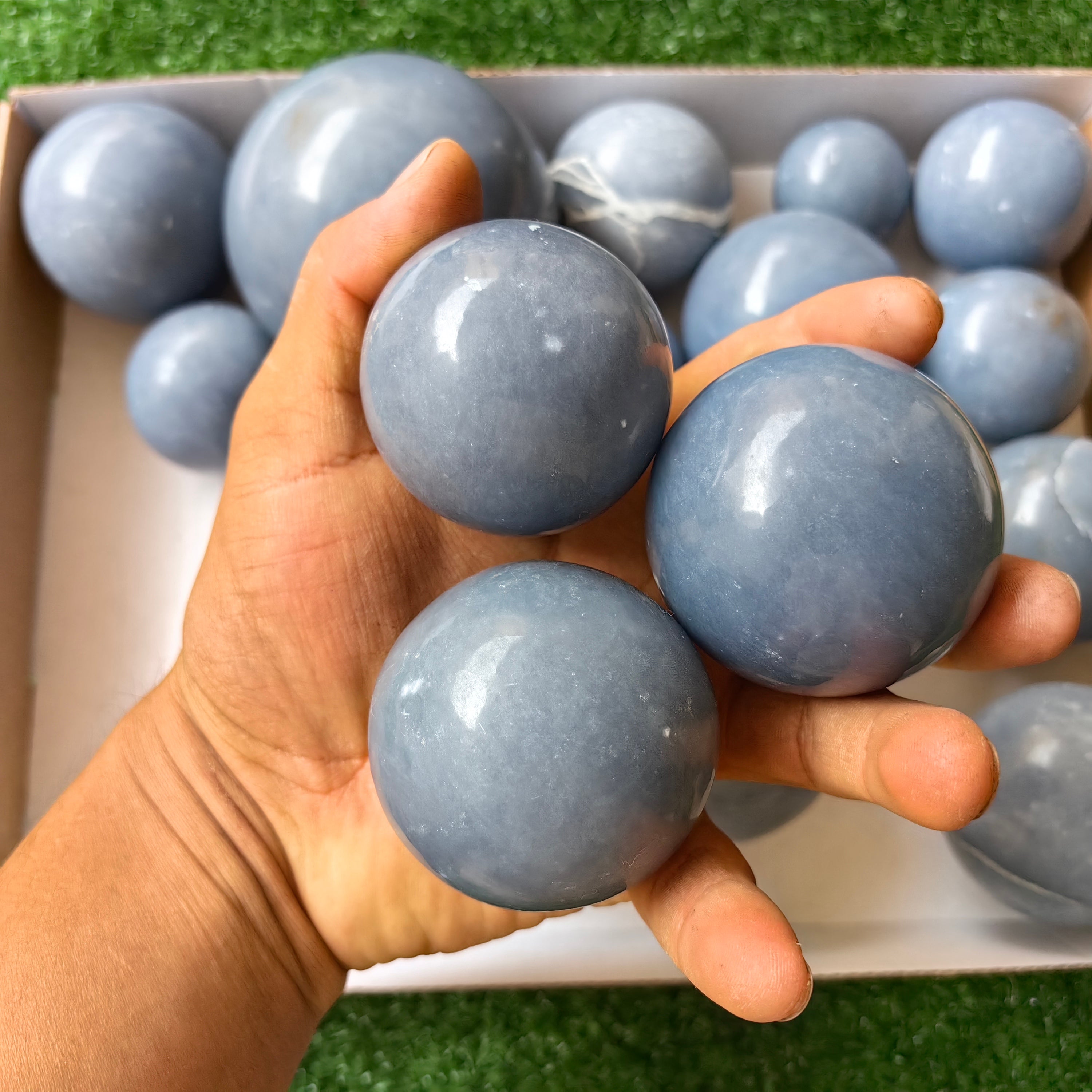 22 pc blue angelite spheres