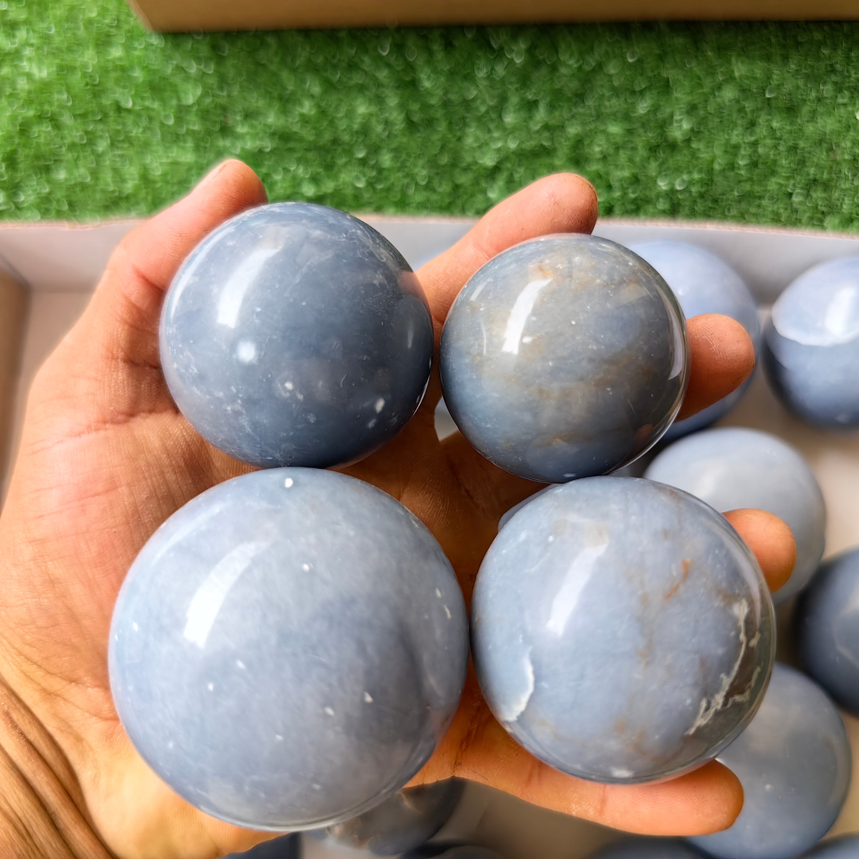 21 pc blue angelite spheres