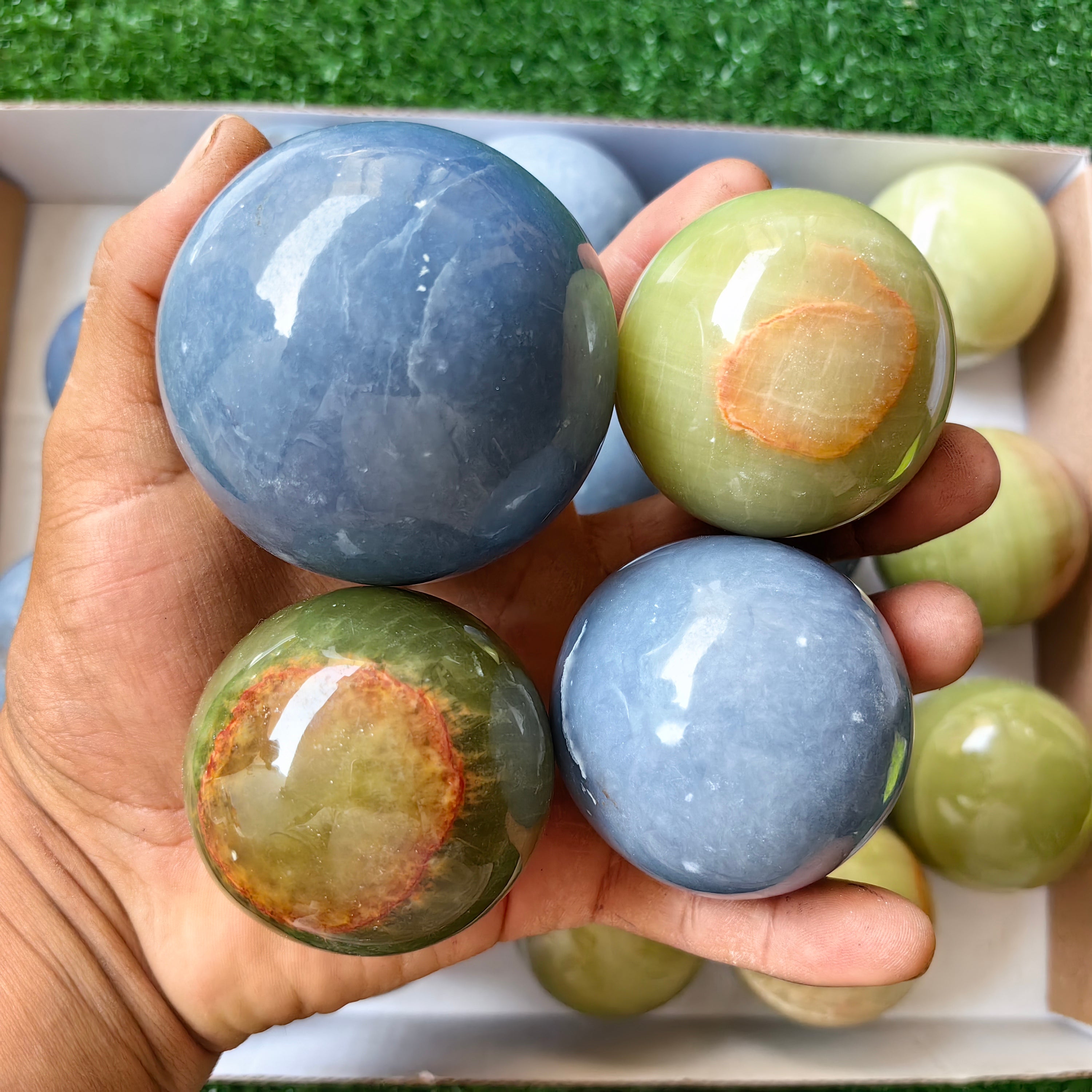 22 pc green onix & angelite spheres