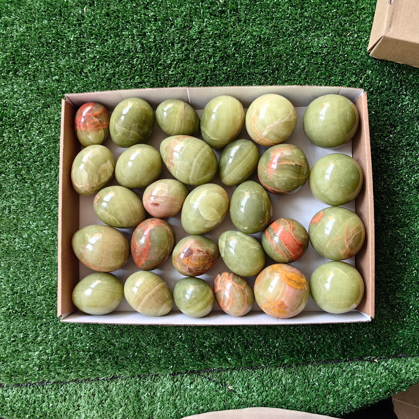 28 pc green onix eggs & spheres