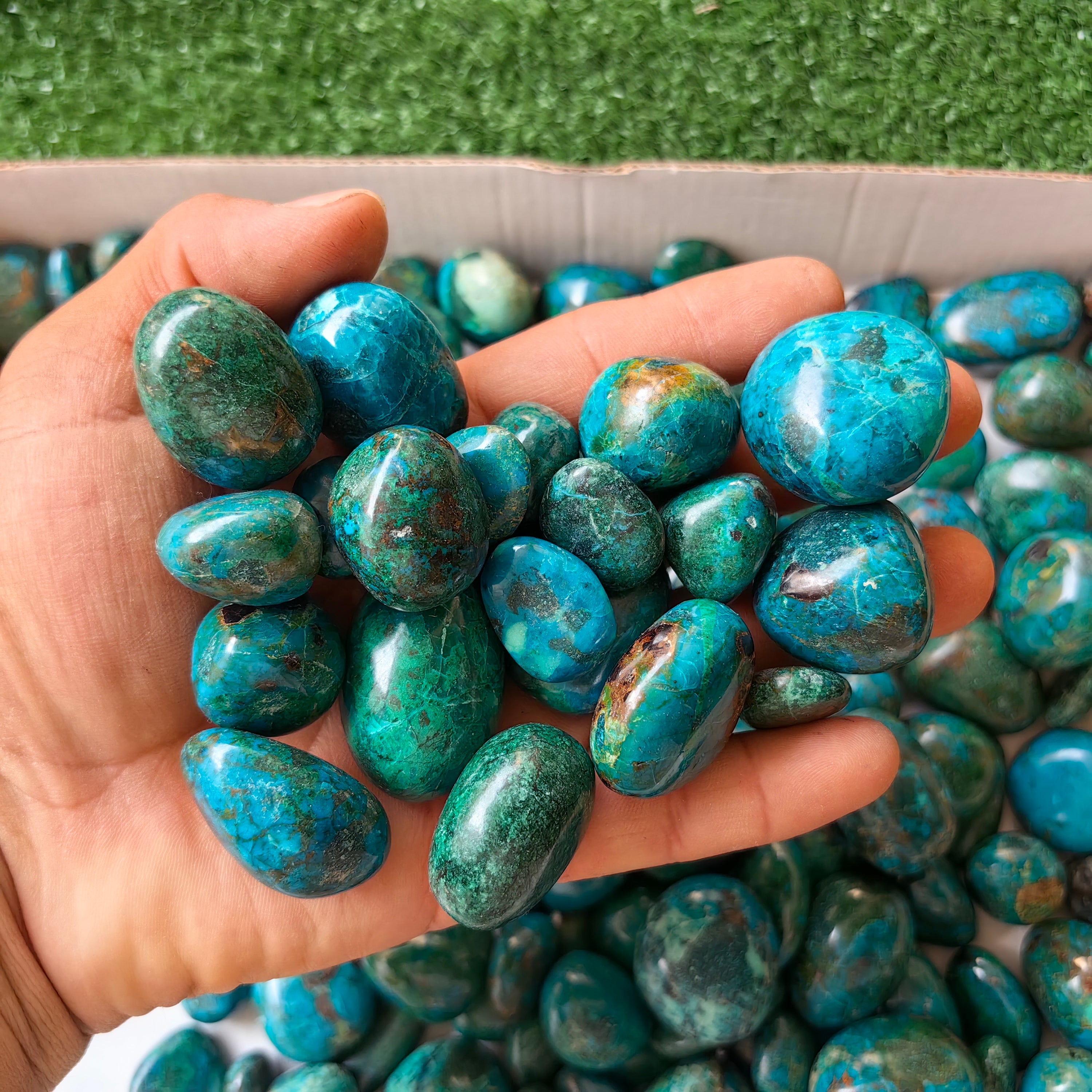 2 kg tumbled chrysocolla Peru